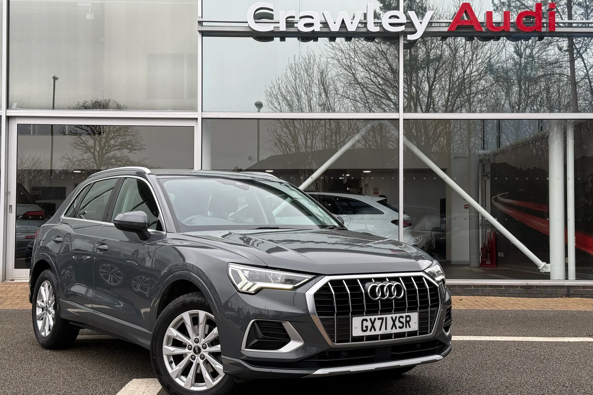 Audi Q3 focused image