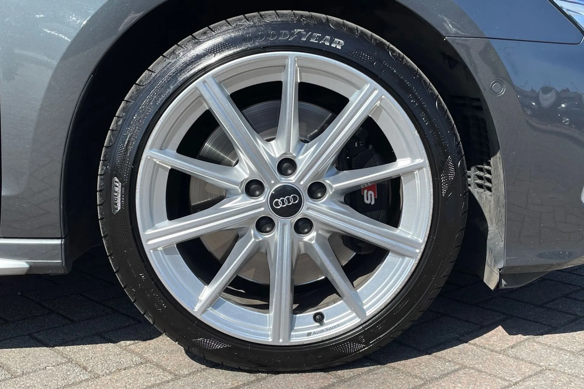 Audi A3 thumbnail image number 9