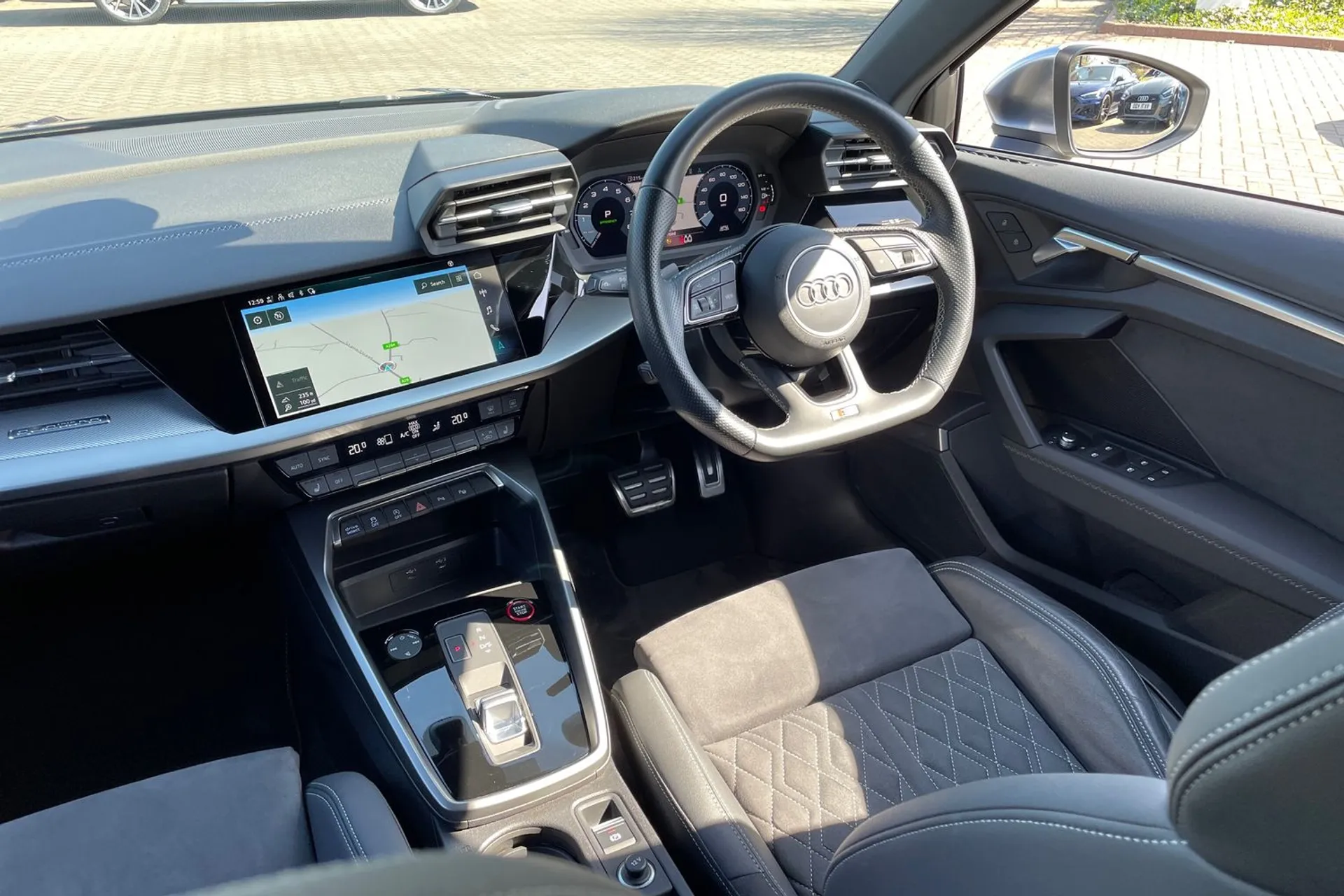 Audi A3 thumbnail image number 38