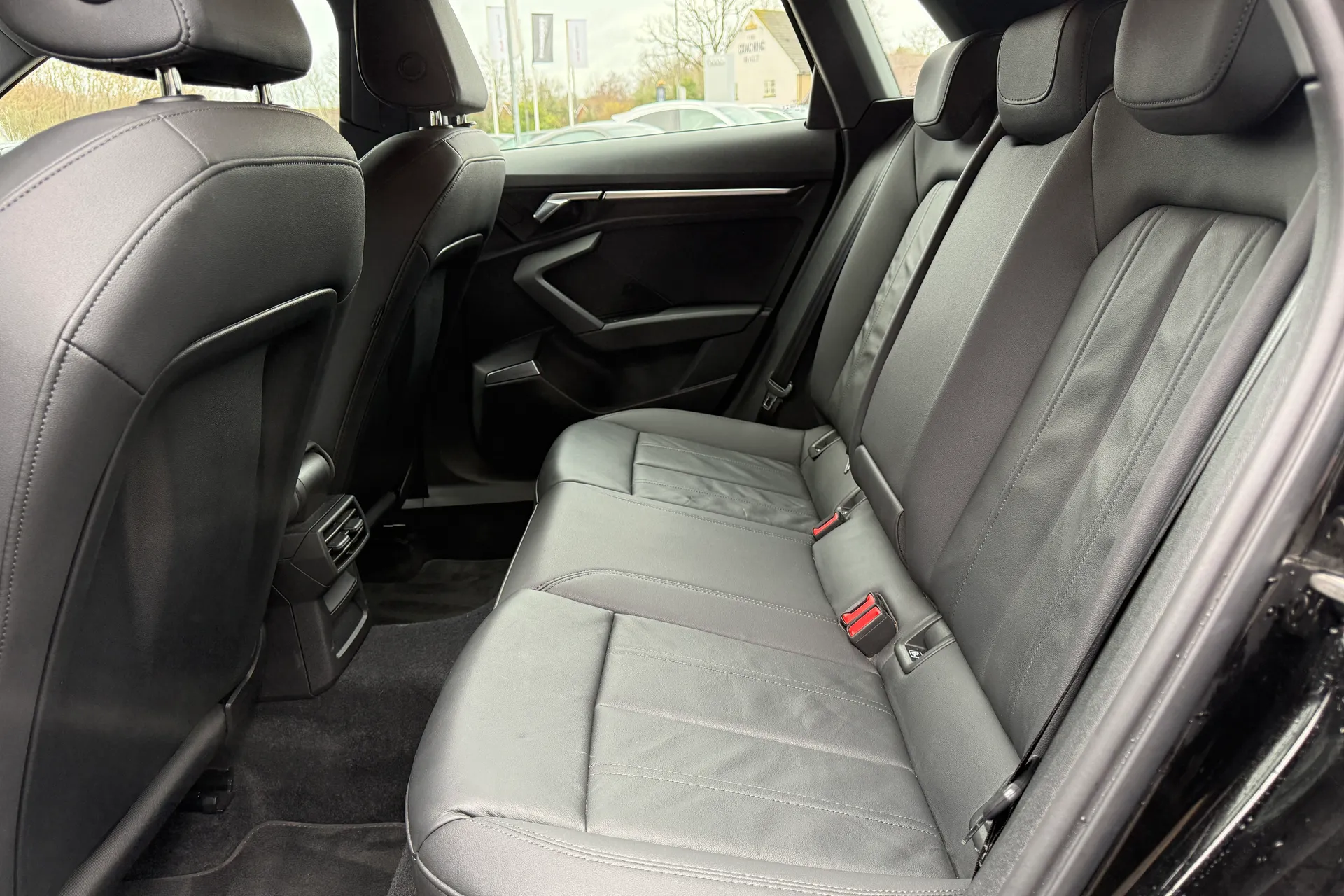 Audi A3 thumbnail image number 22