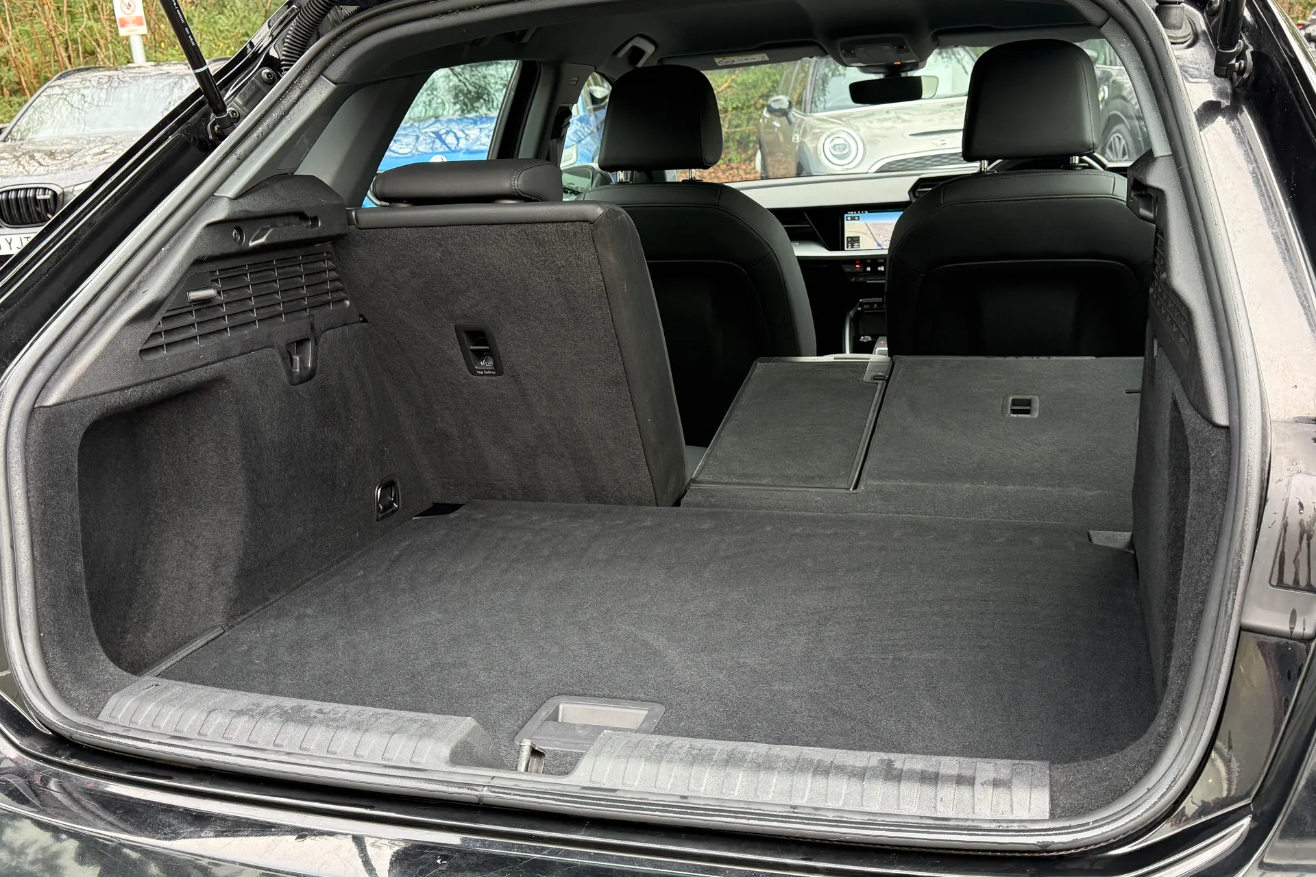 Audi A3 thumbnail image number 31