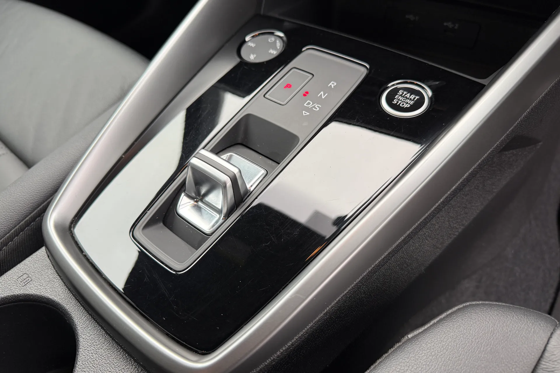 Audi A3 thumbnail image number 48