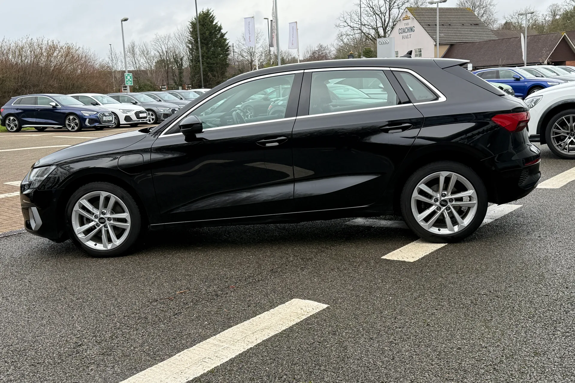 Audi A3 thumbnail image number 16