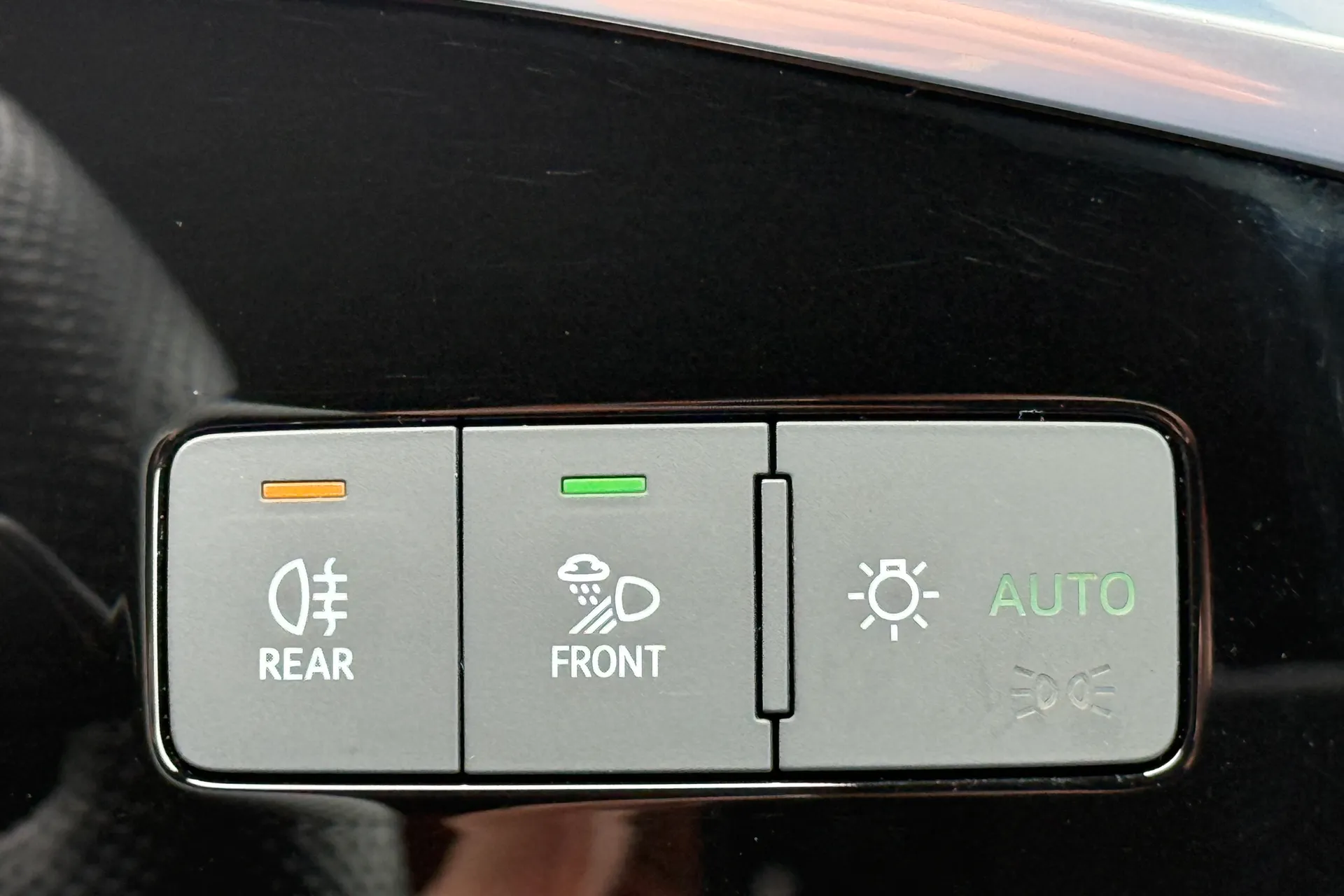 Audi Q3 thumbnail image number 68