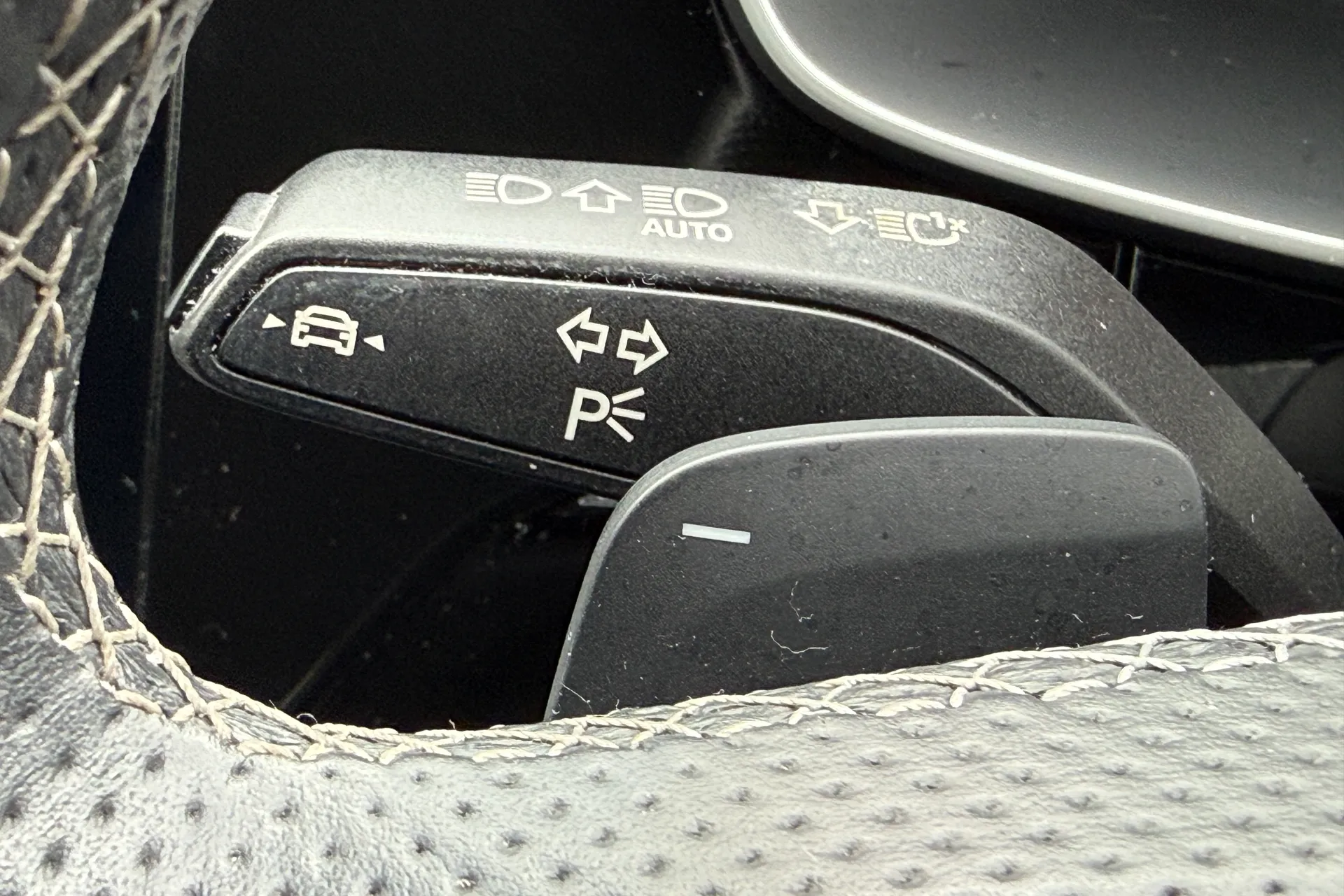 Audi Q3 thumbnail image number 65