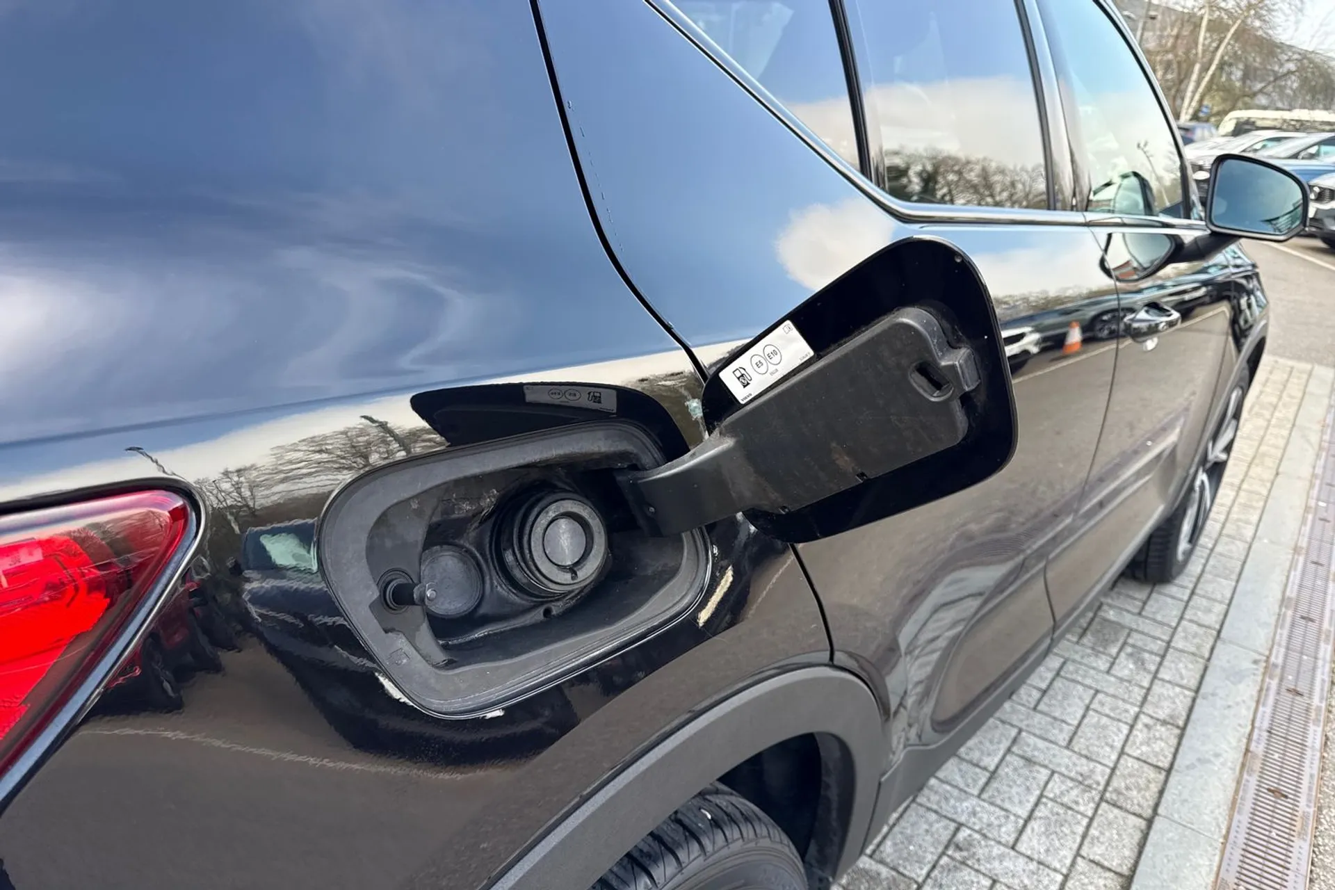 Volvo XC40 thumbnail image number 19