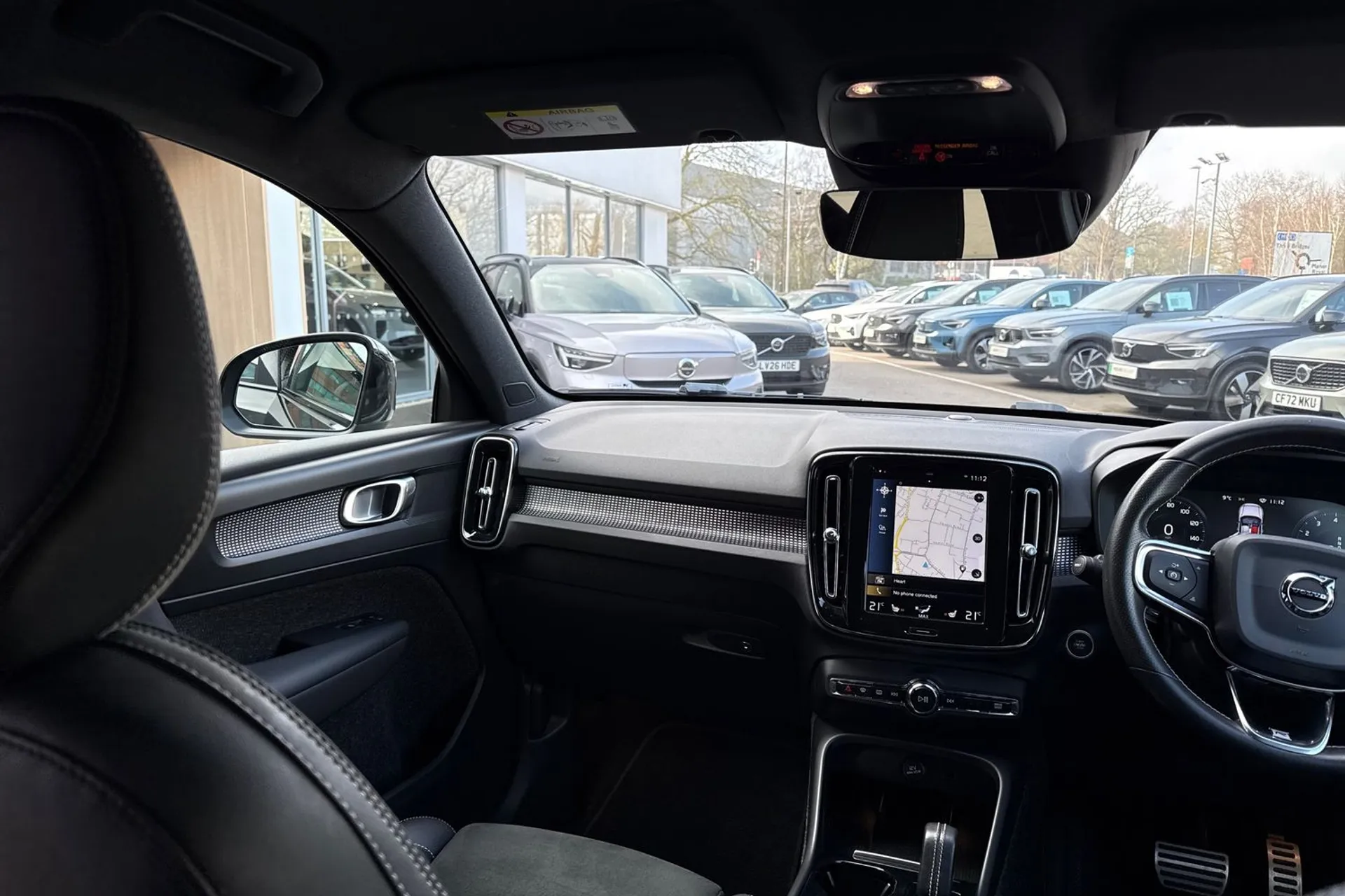 Volvo XC40 thumbnail image number 32