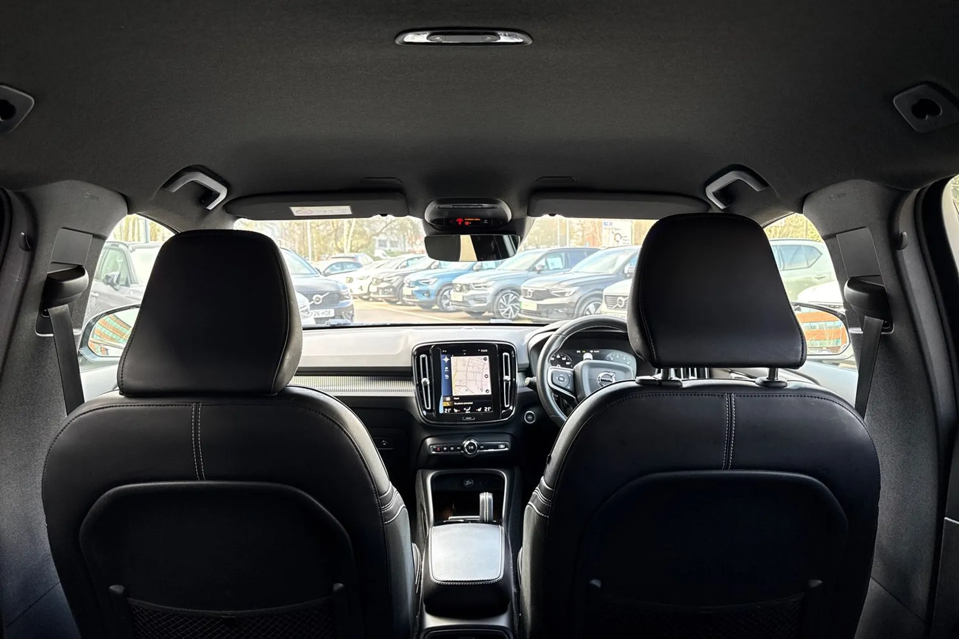 Volvo XC40 thumbnail image number 22