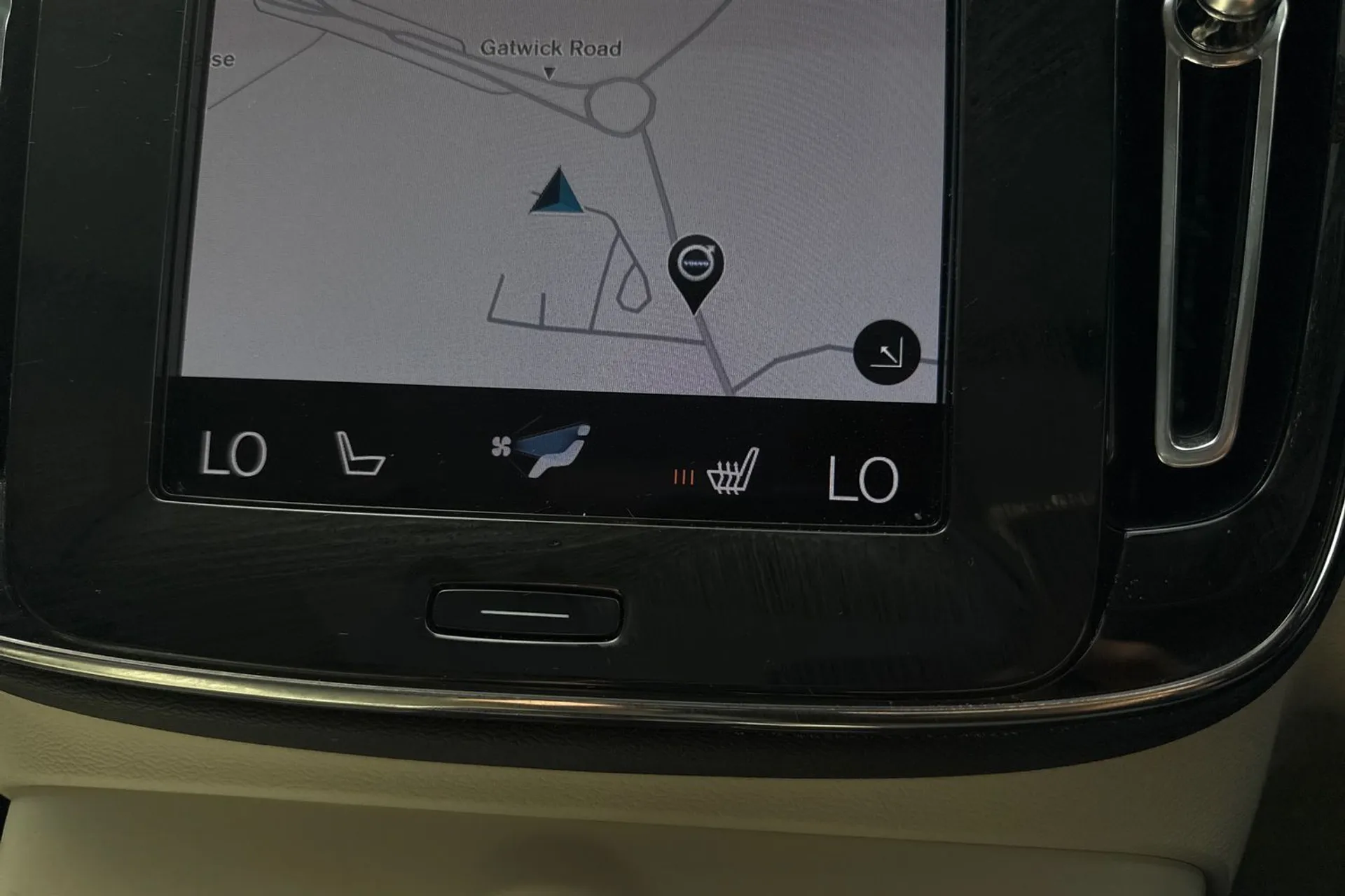 Volvo XC40 thumbnail image number 39