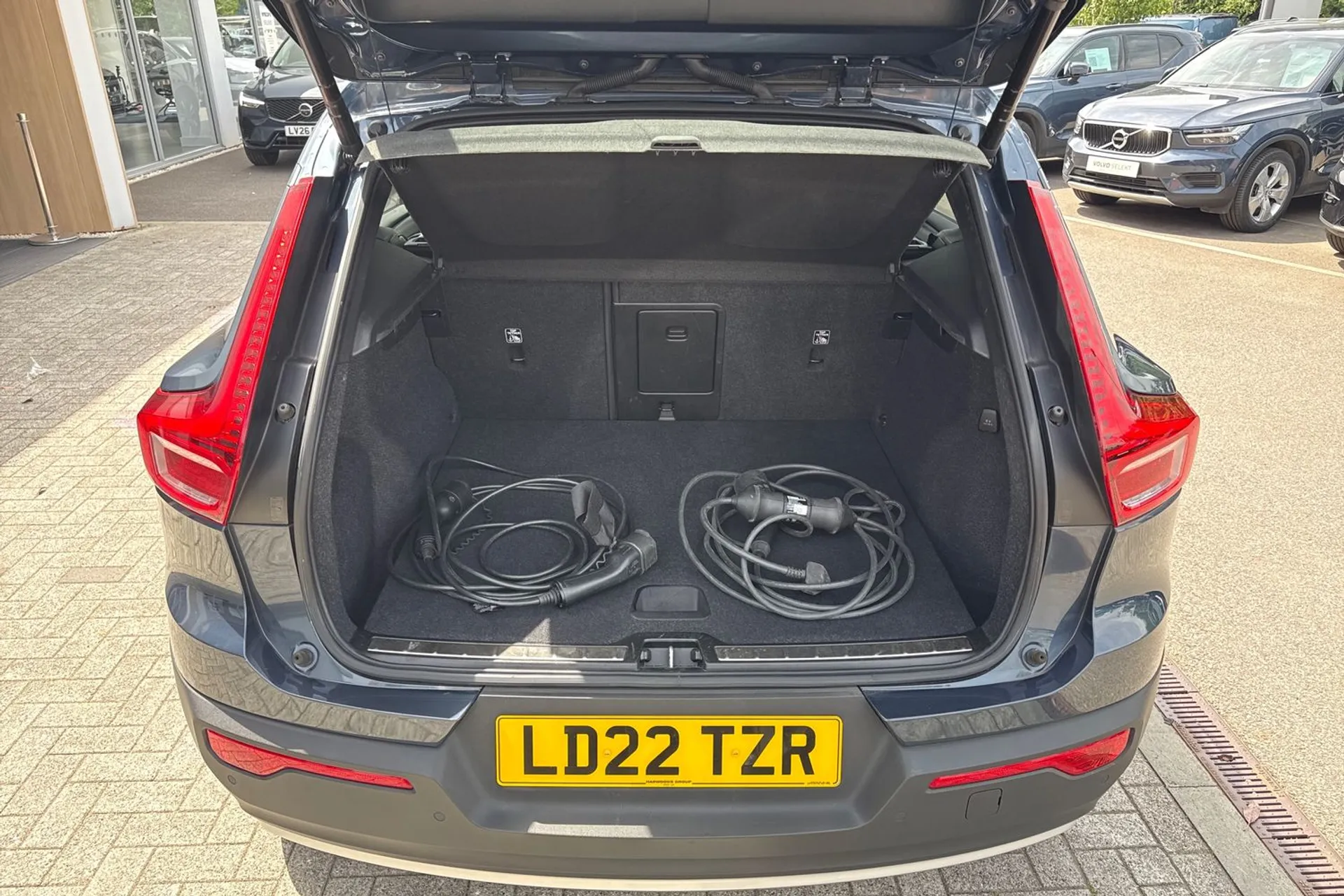 Volvo XC40 thumbnail image number 20