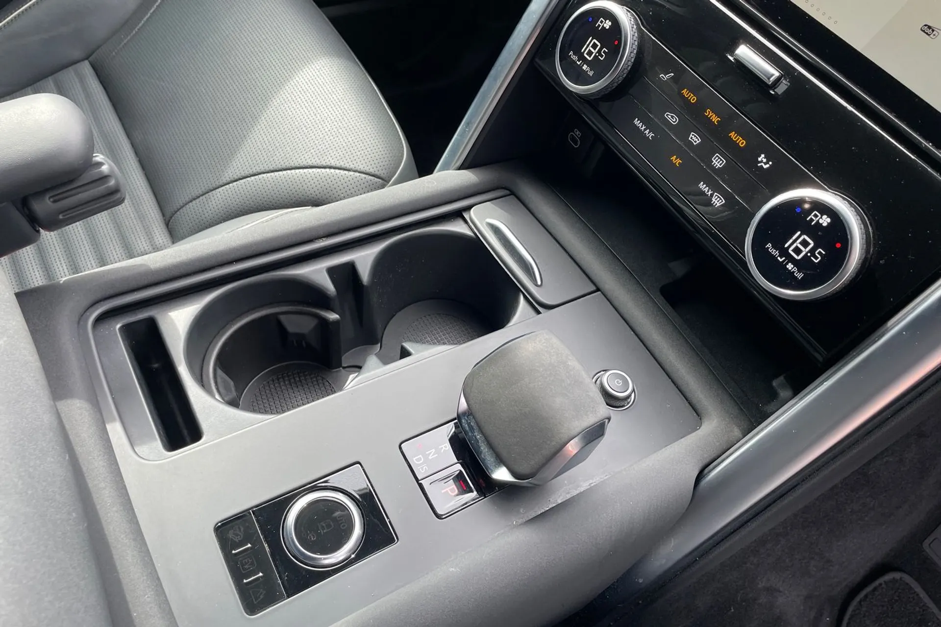 LAND ROVER DISCOVERY thumbnail image number 18