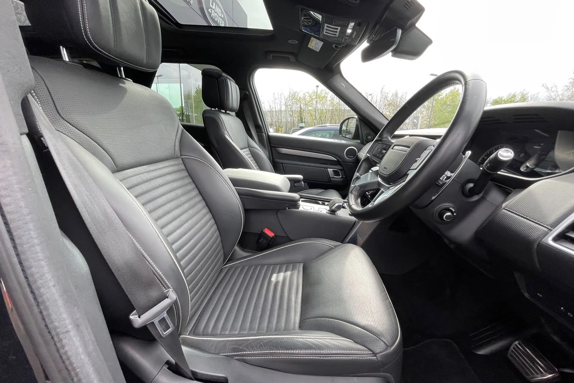 LAND ROVER DISCOVERY thumbnail image number 9