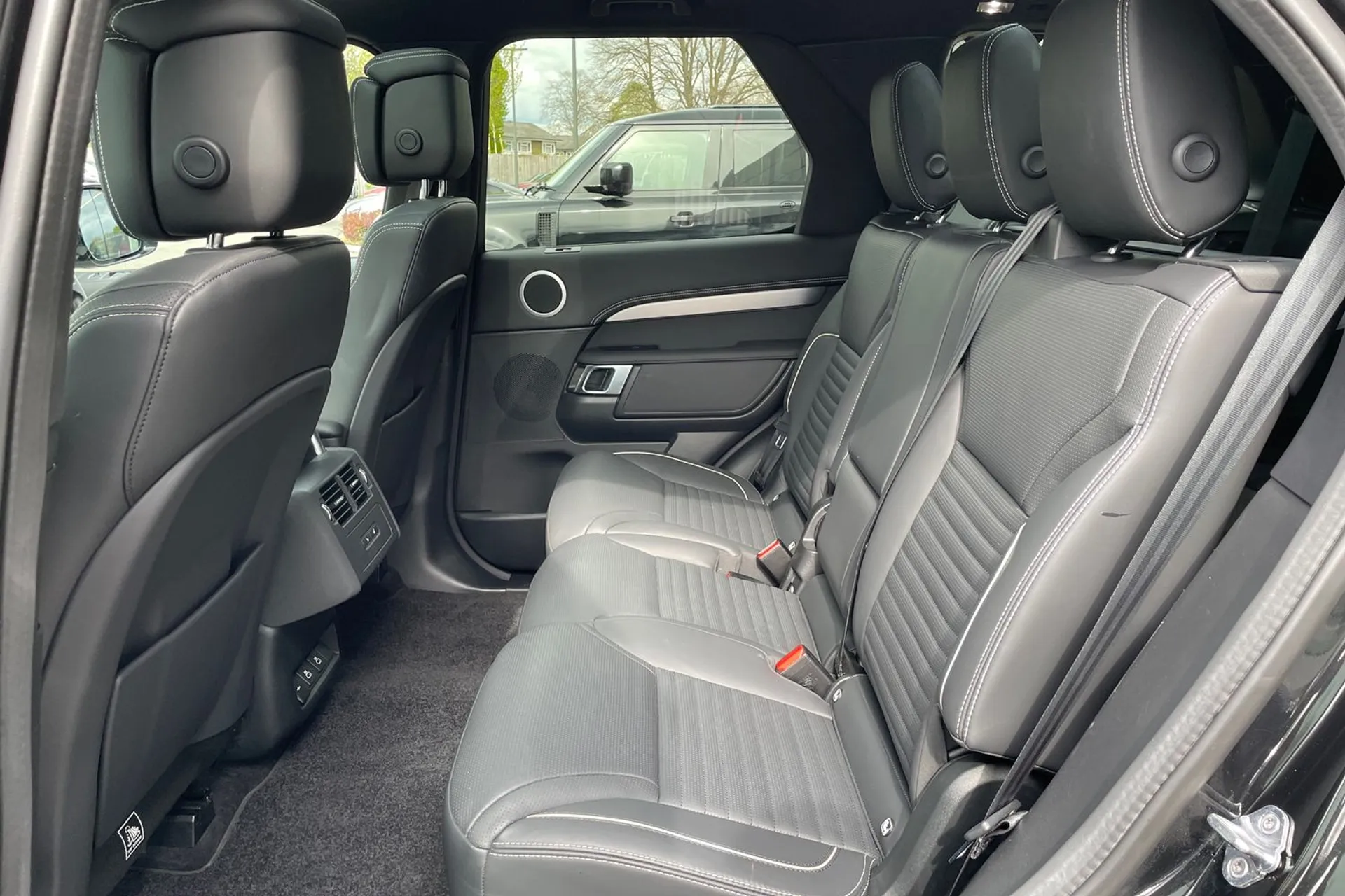 LAND ROVER DISCOVERY thumbnail image number 52