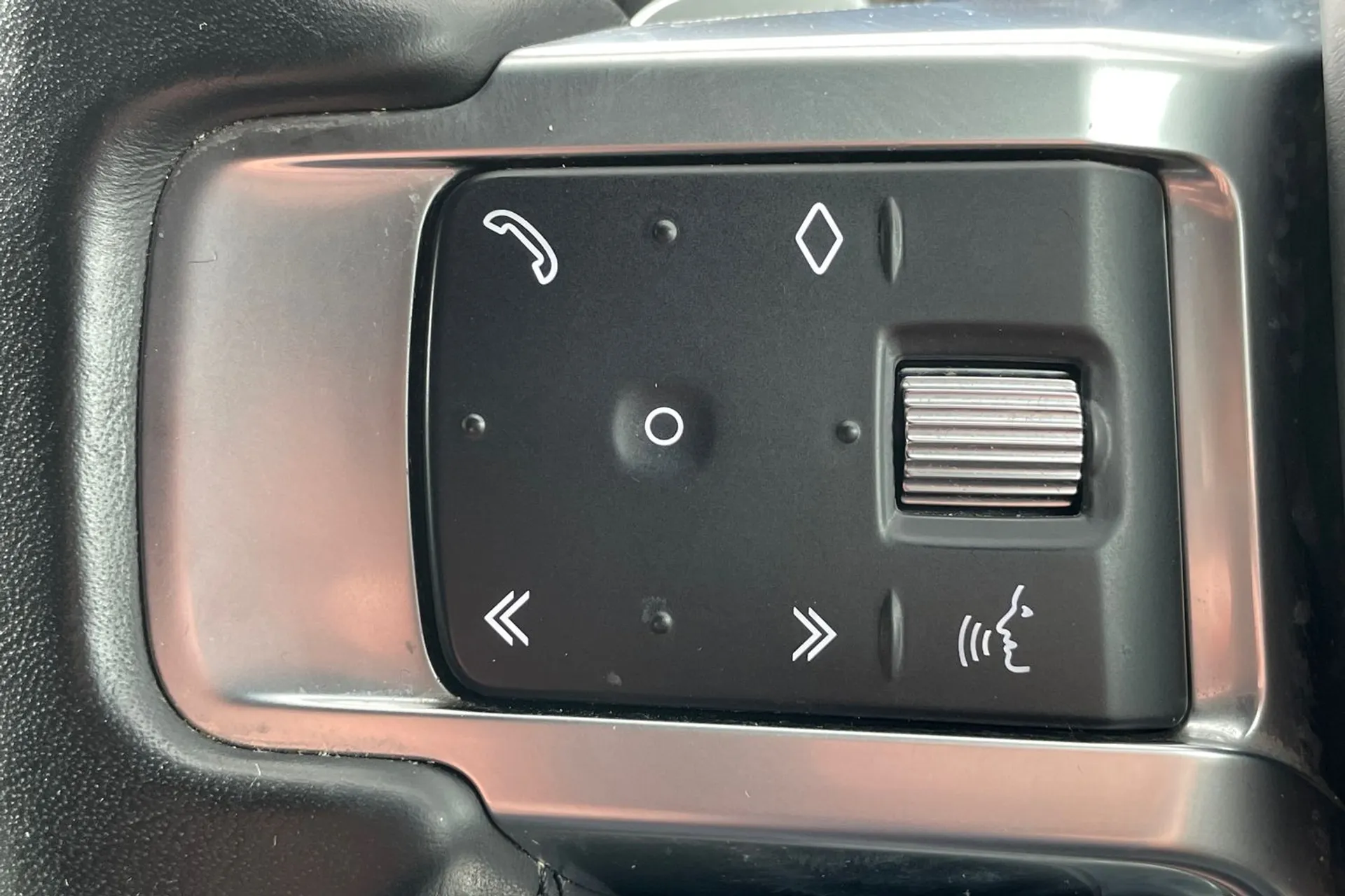 LAND ROVER DISCOVERY thumbnail image number 23