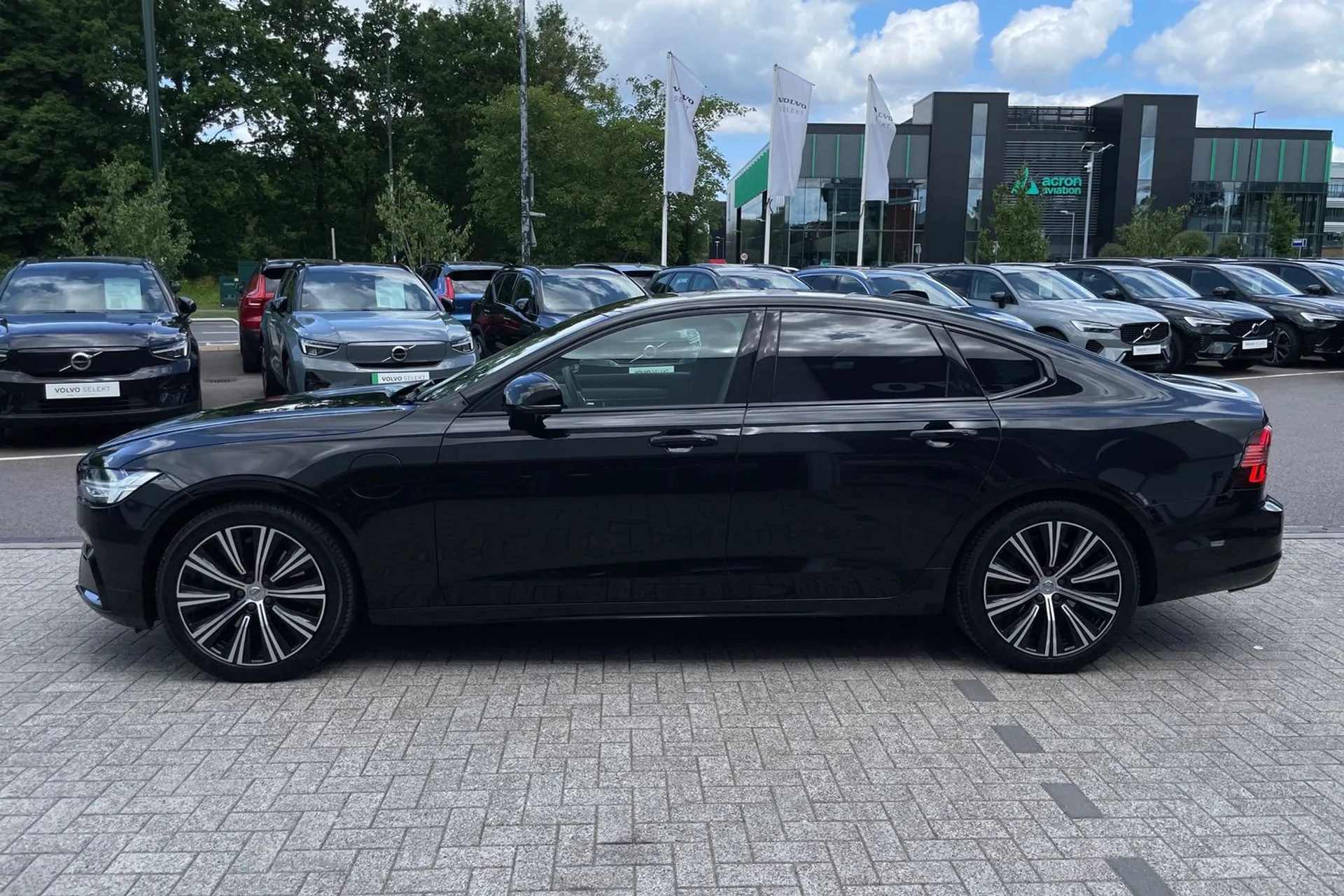 Volvo S90 thumbnail image number 10
