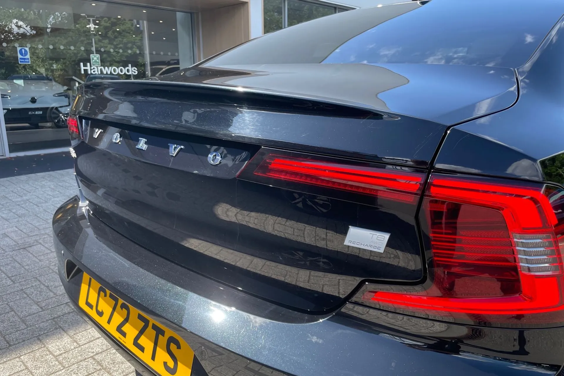 Volvo S90 thumbnail image number 15