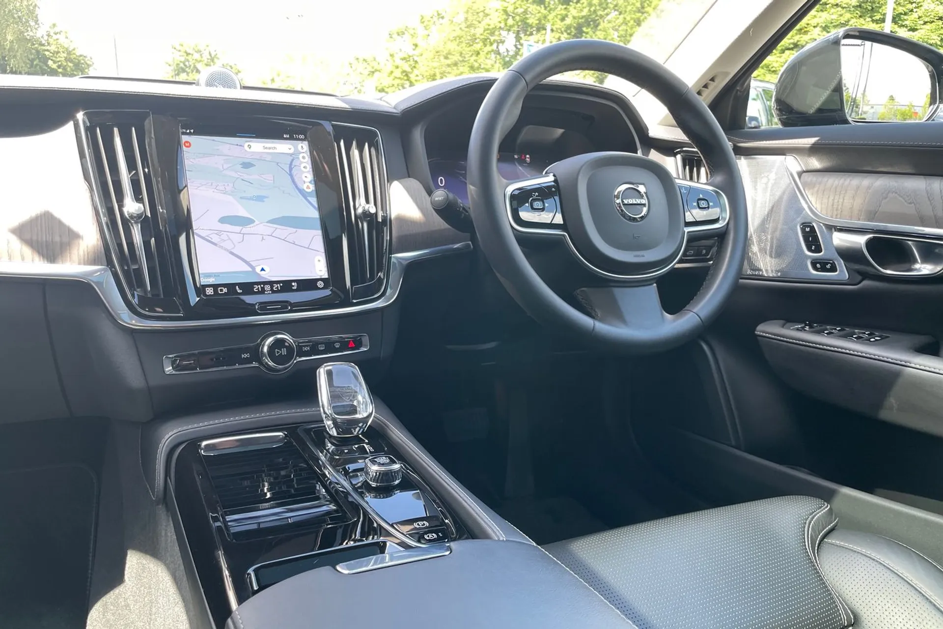Volvo S90 thumbnail image number 35