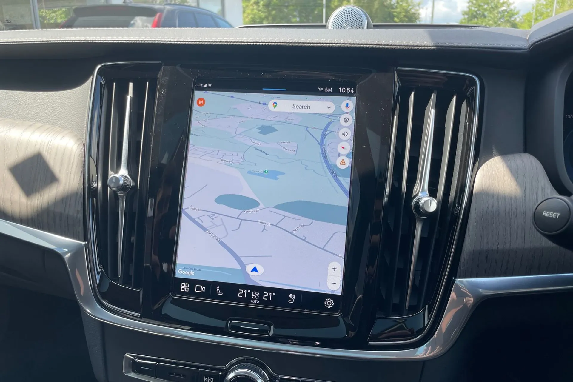 Volvo S90 thumbnail image number 38