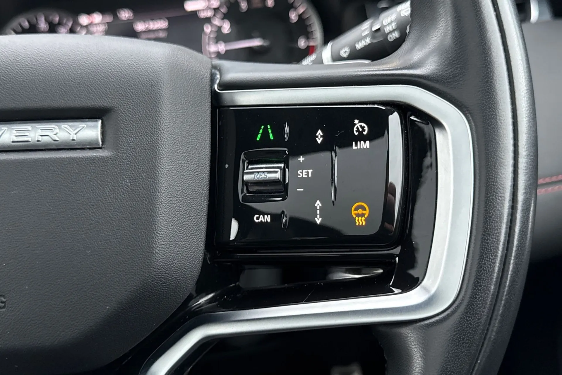 LAND ROVER DISCOVERY SPORT thumbnail image number 36