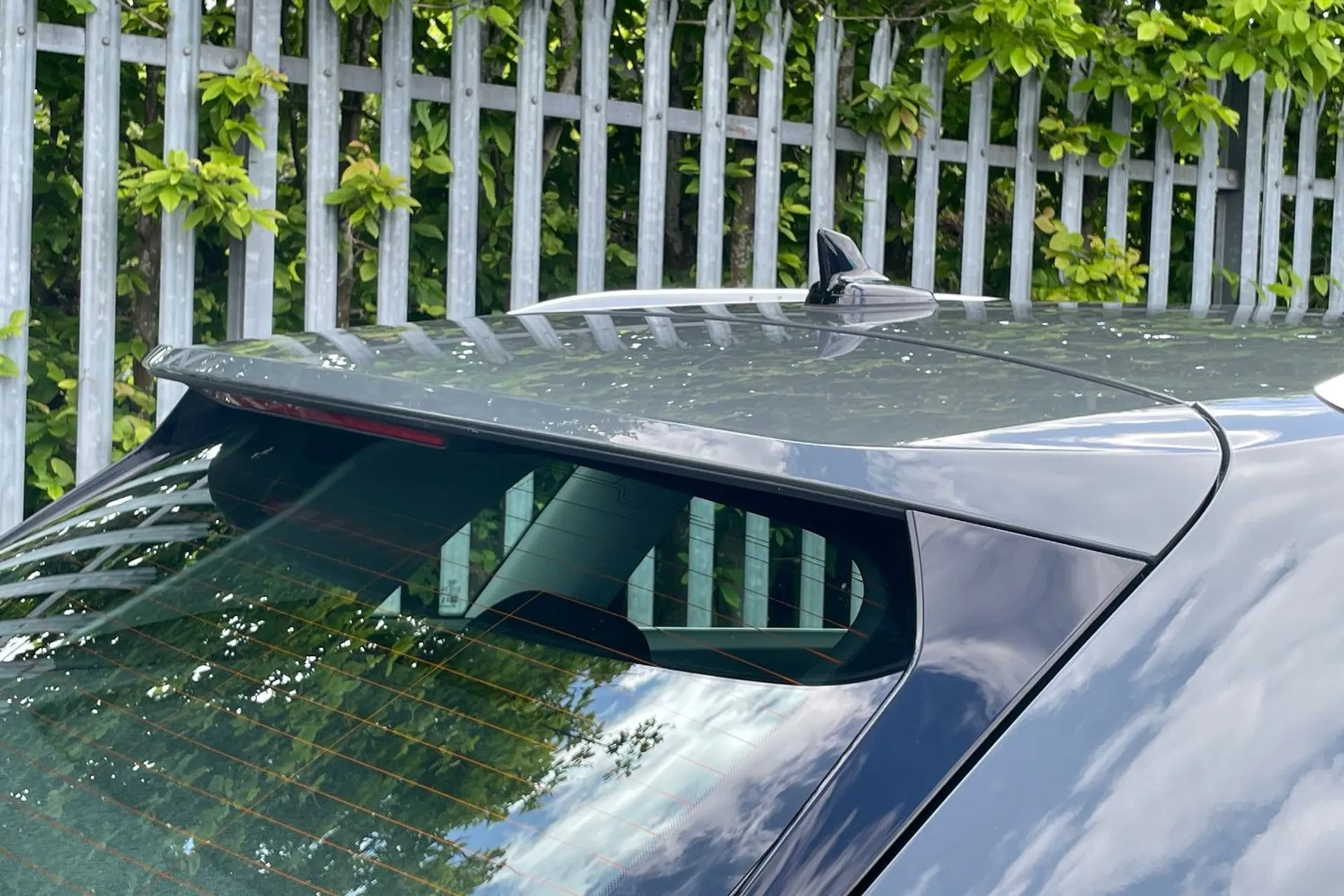 Audi Q3 thumbnail image number 14