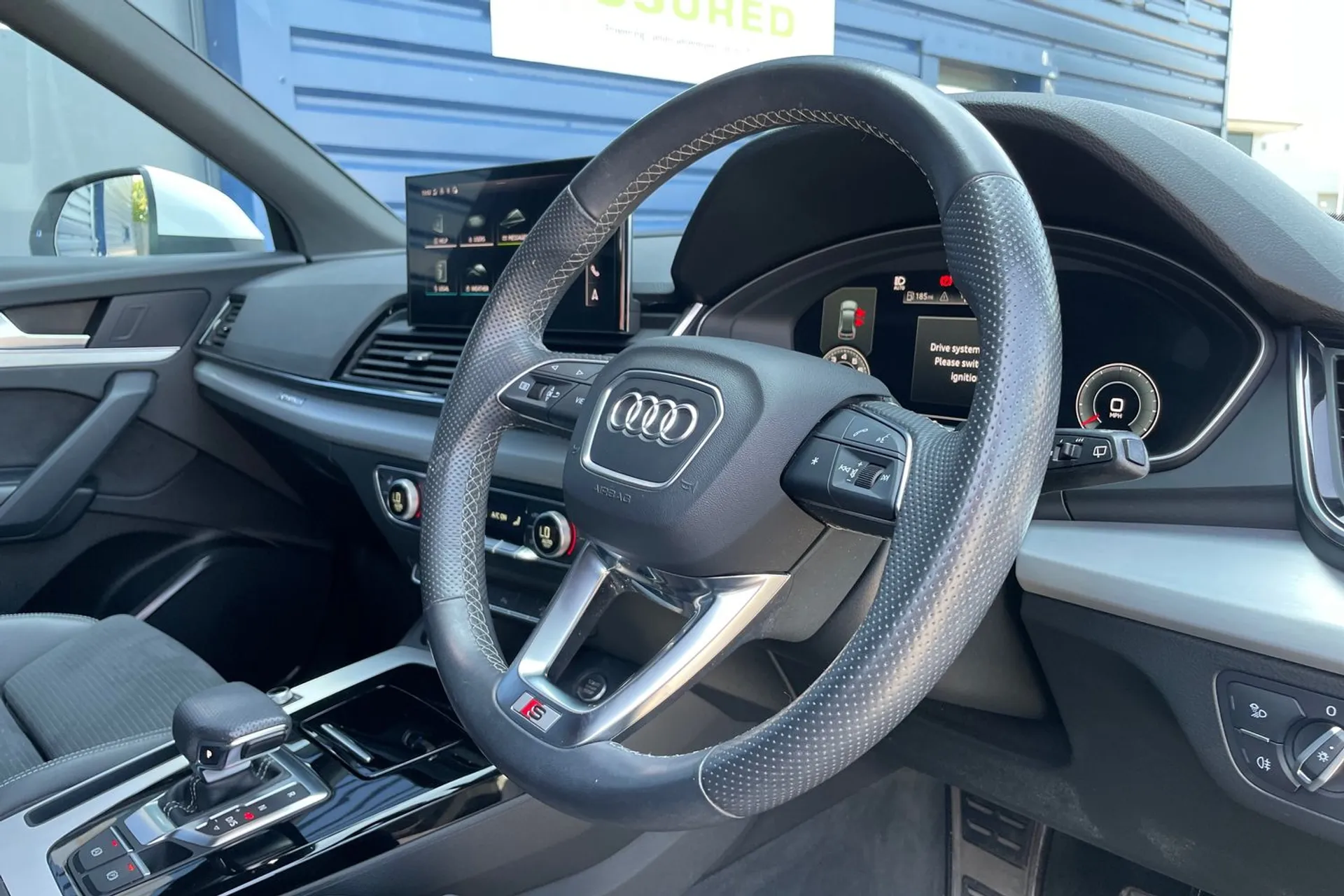 Audi Q5 thumbnail image number 27