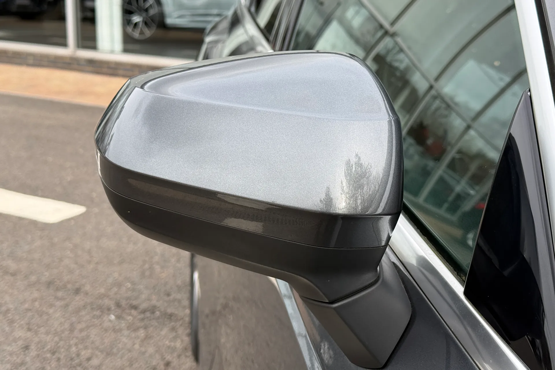 Audi Q3 thumbnail image number 8