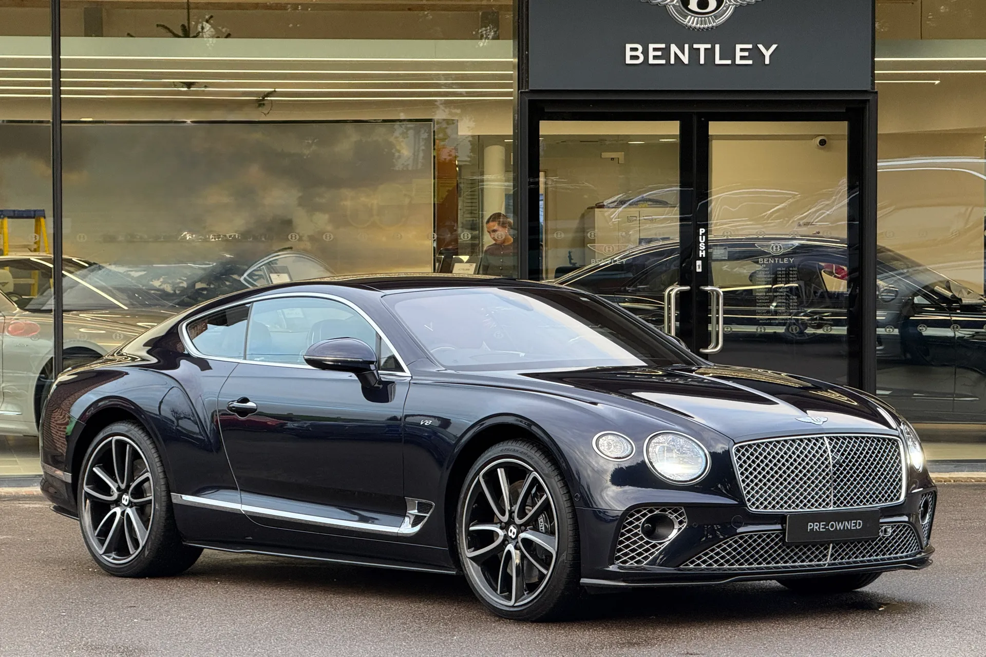 Bentley CONTINENTAL GT thumbnail image number 2