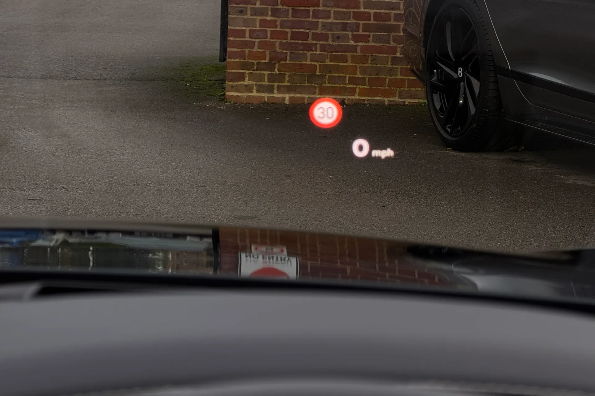 Bentley CONTINENTAL GT thumbnail image number 34