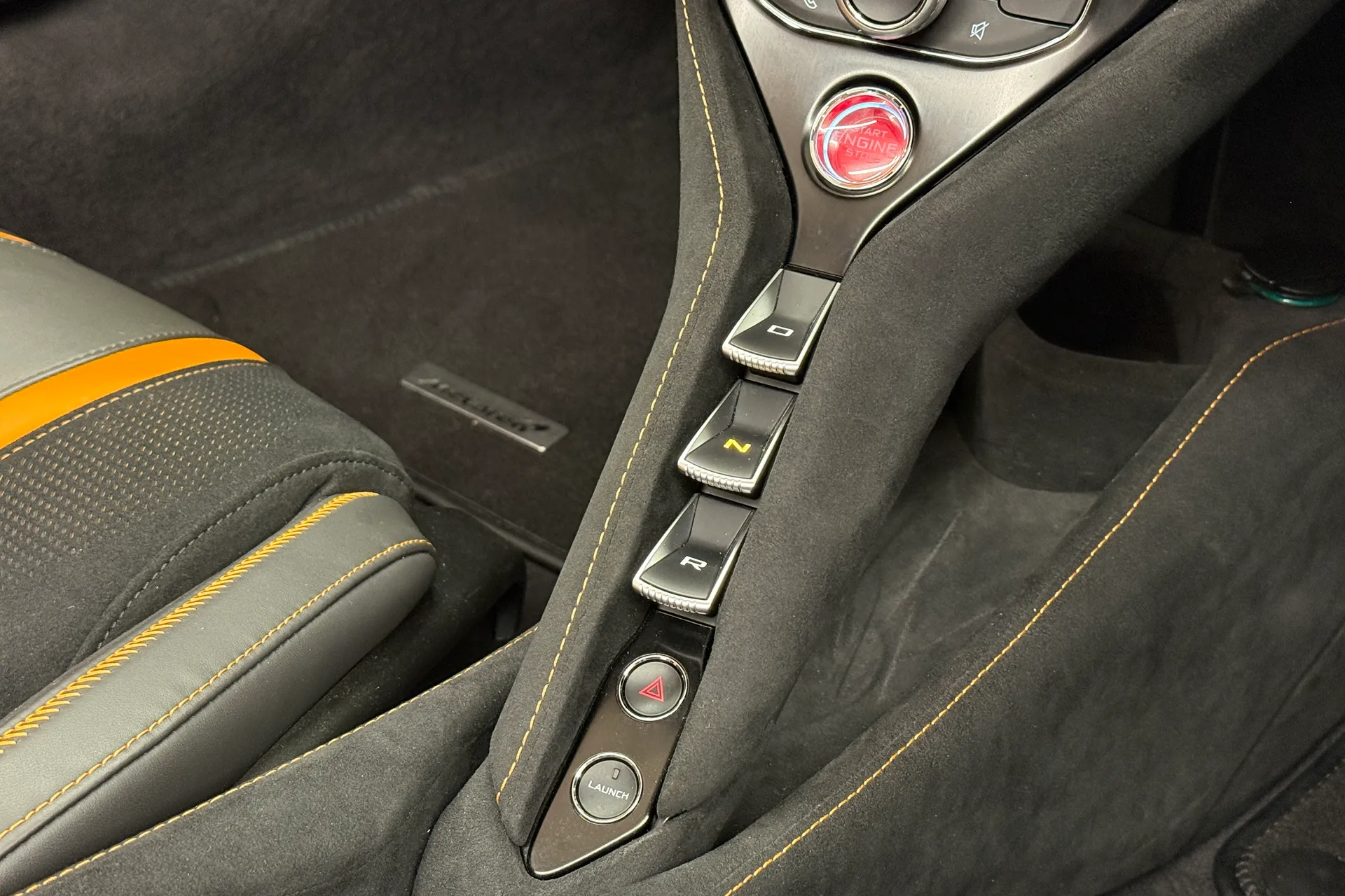 McLaren 720 thumbnail image number 33