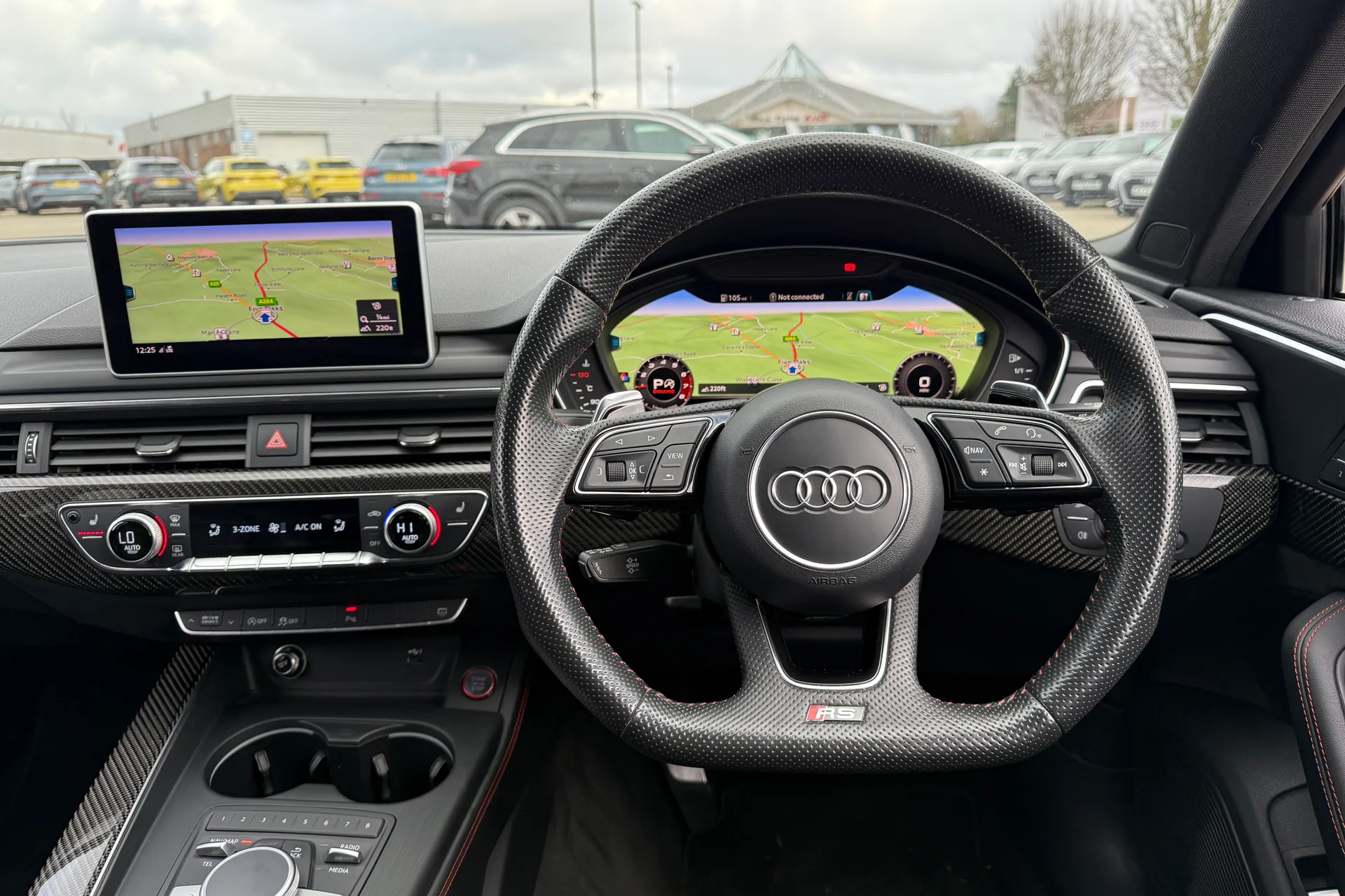 Audi RS4 thumbnail image number 6