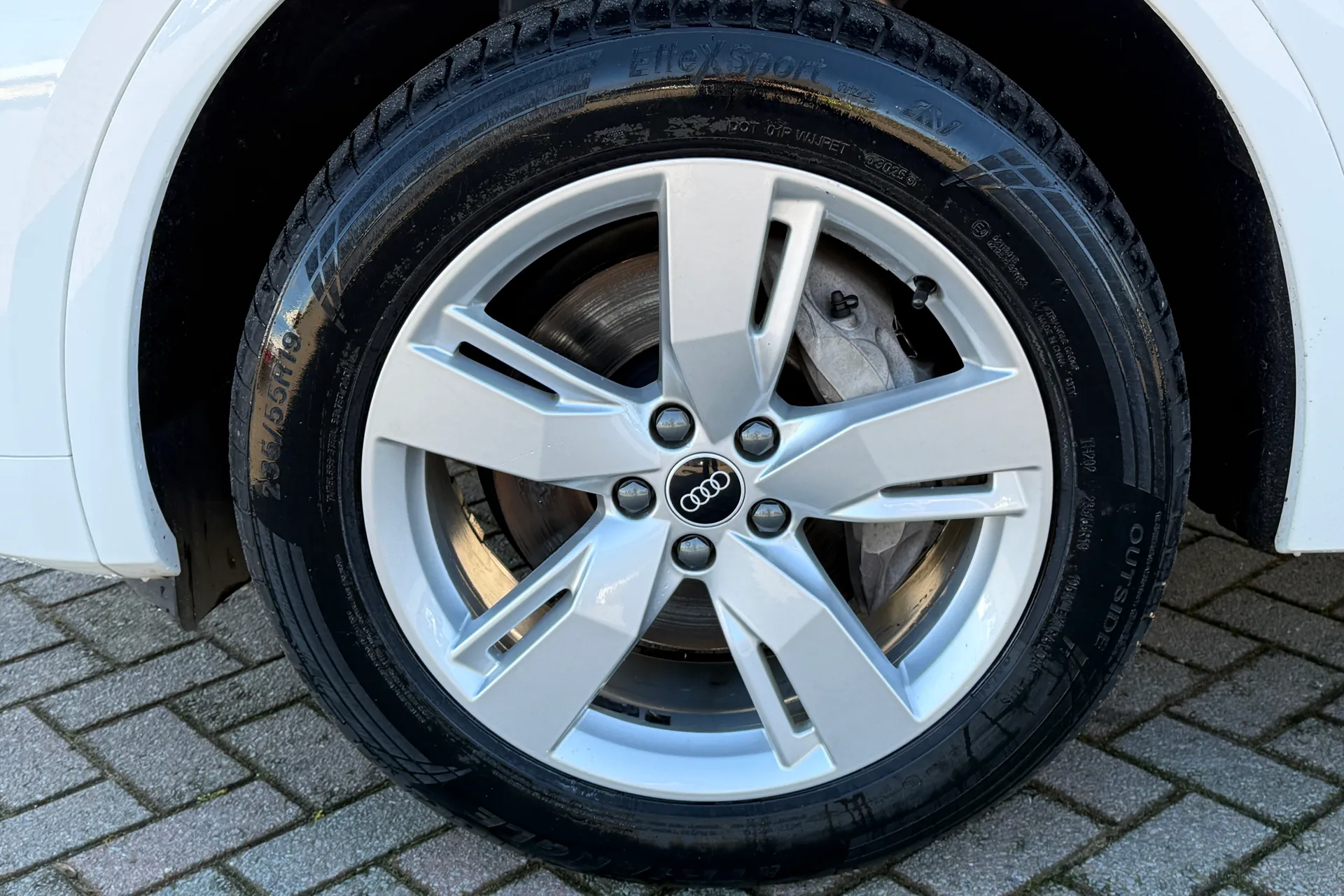 Audi Q5 thumbnail image number 49