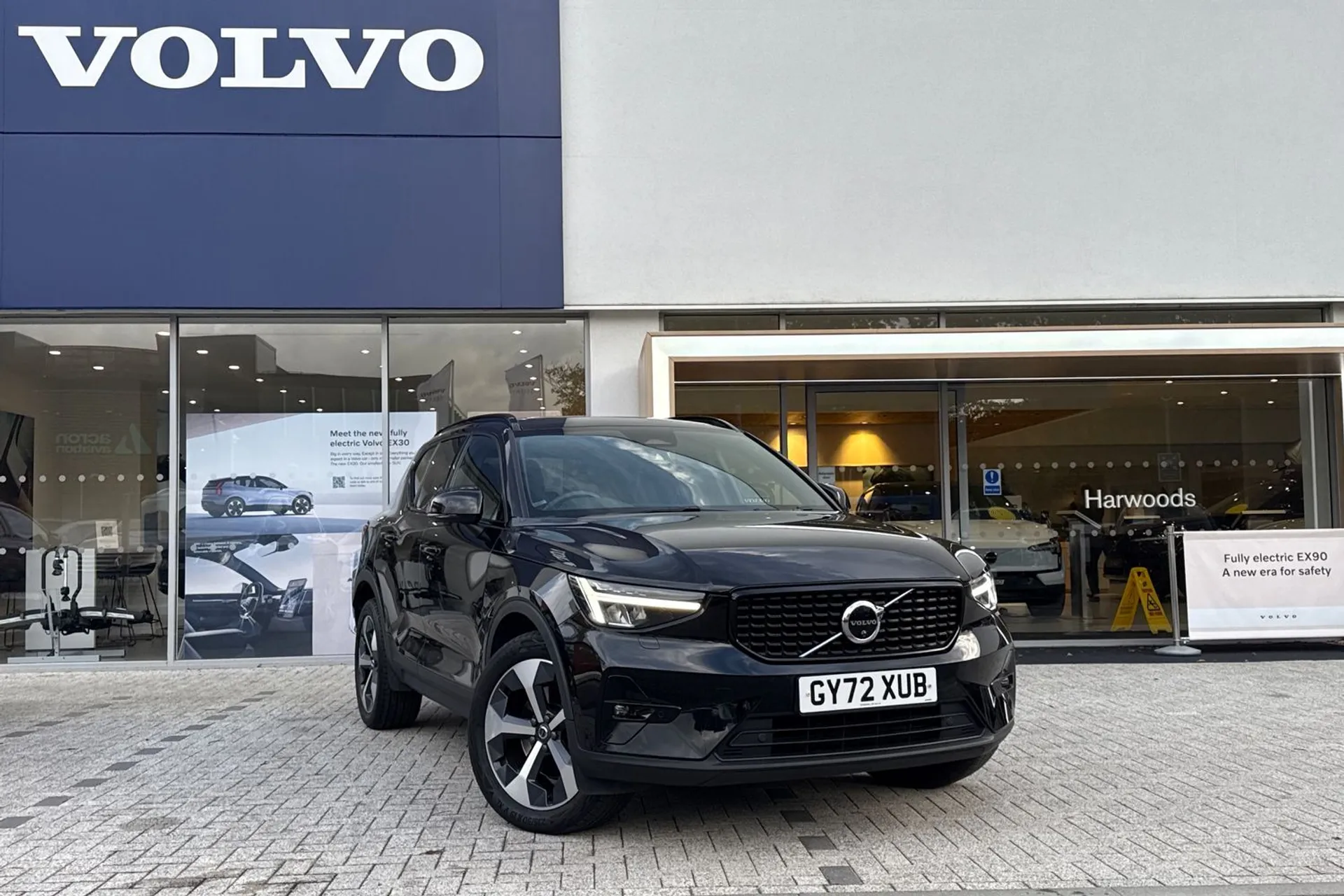 Volvo XC40 focused image