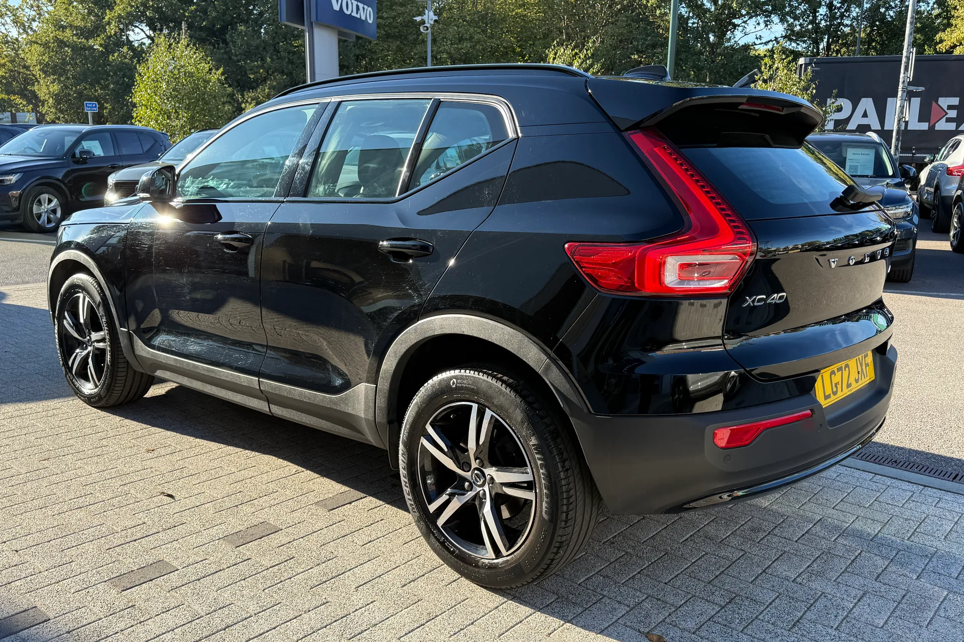 Volvo XC40 thumbnail image number 9