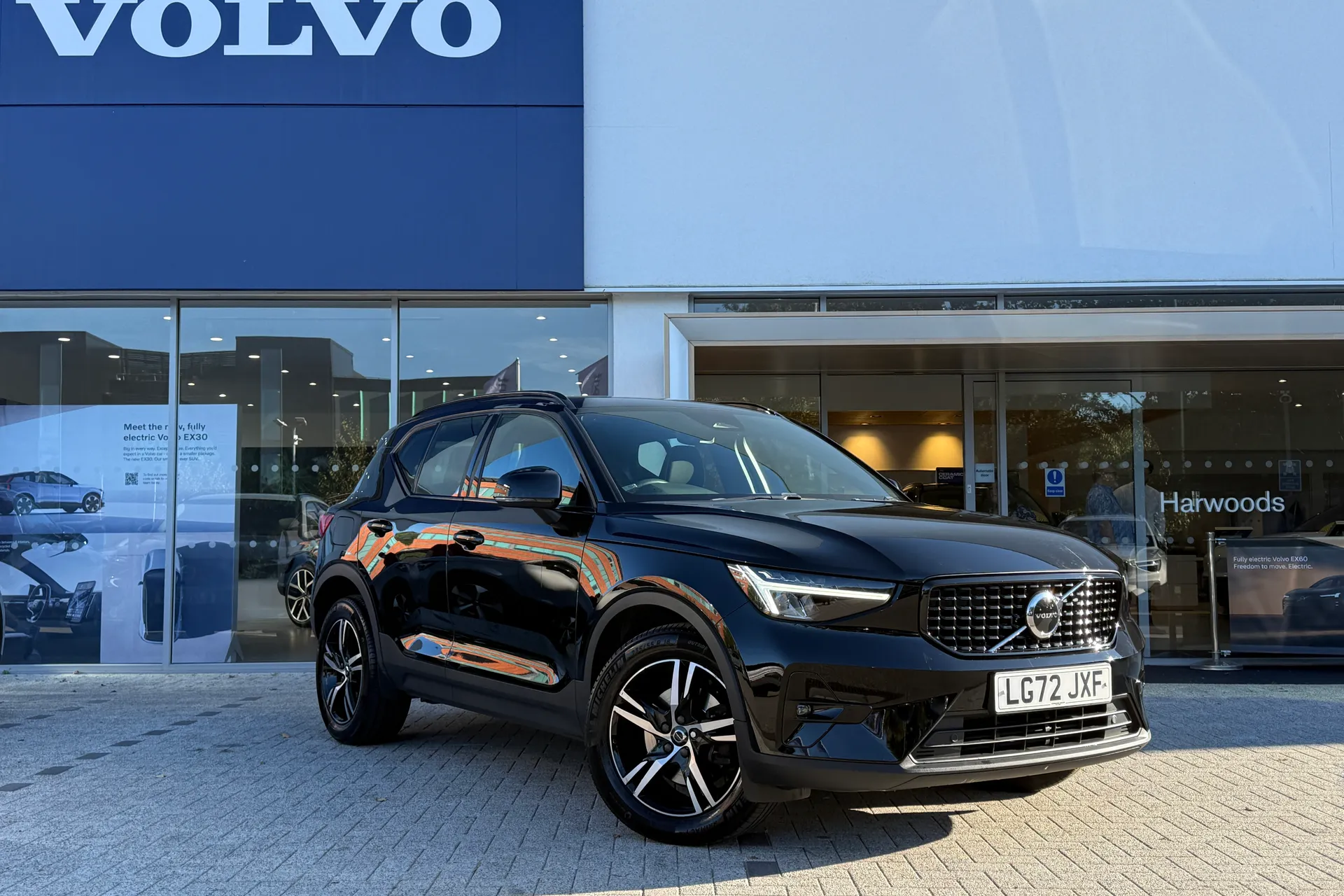 Volvo XC40 focused image