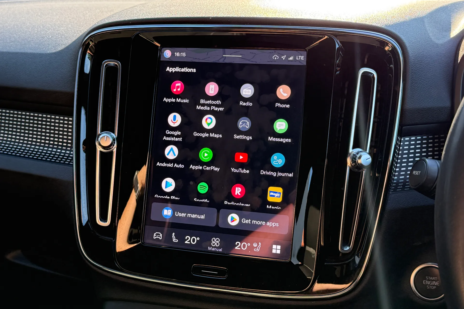 Volvo XC40 thumbnail image number 38