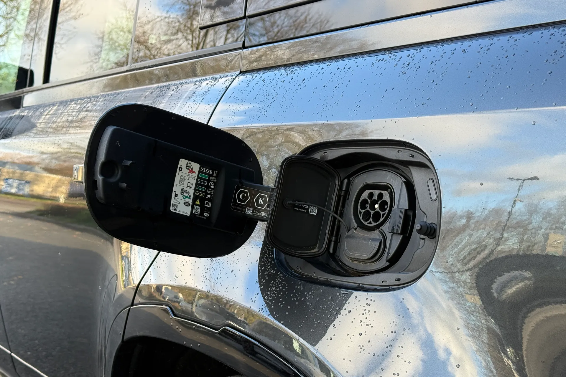 LAND ROVER DEFENDER thumbnail image number 42