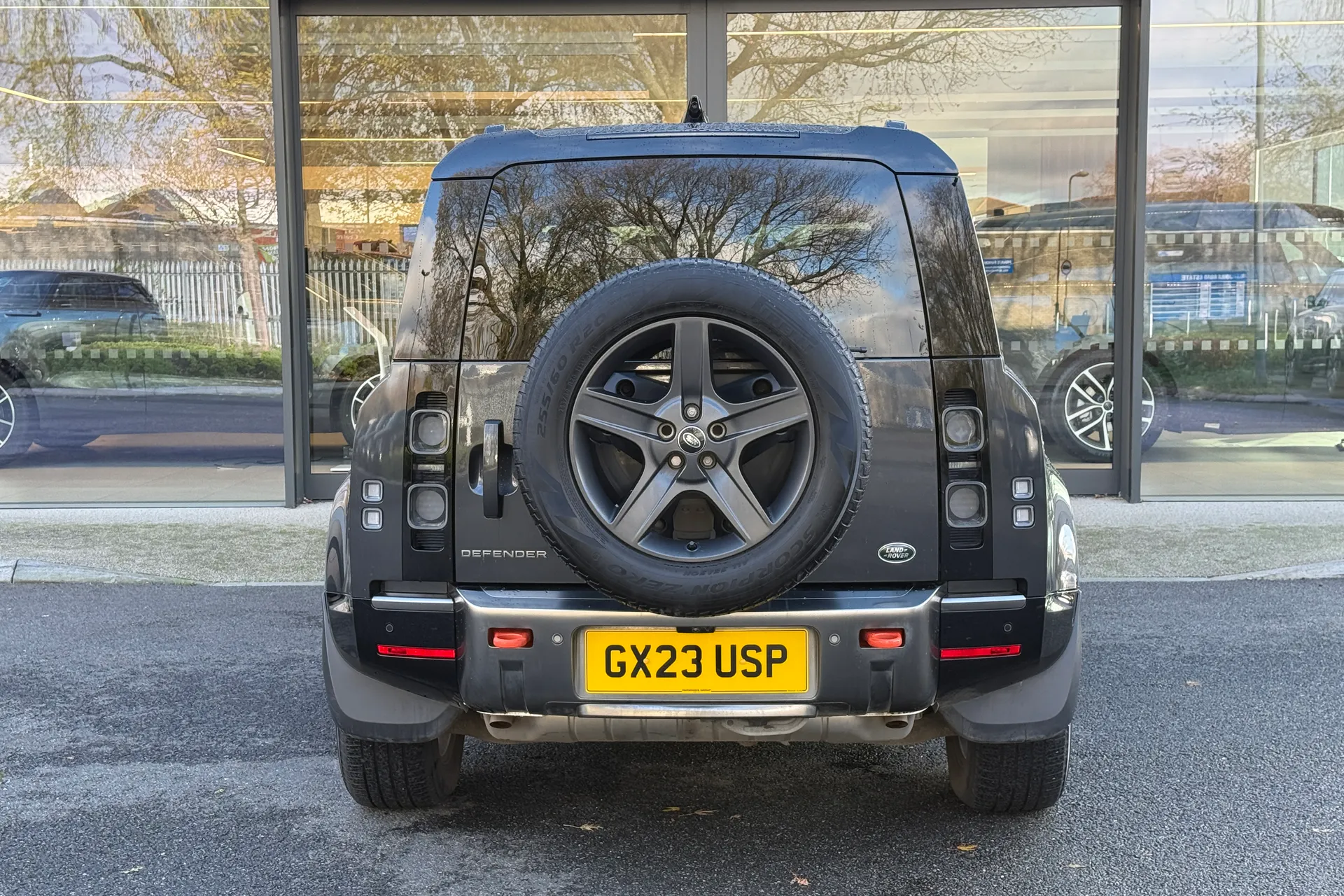 LAND ROVER DEFENDER thumbnail image number 6