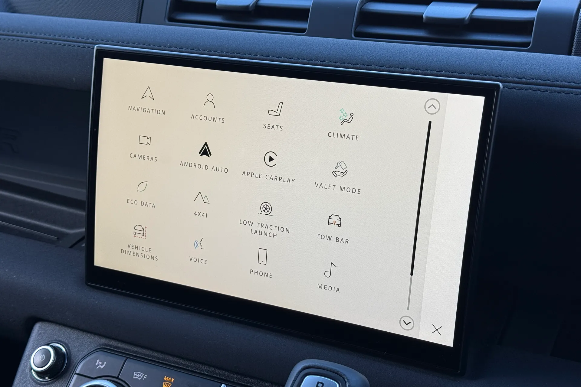 LAND ROVER DEFENDER thumbnail image number 49