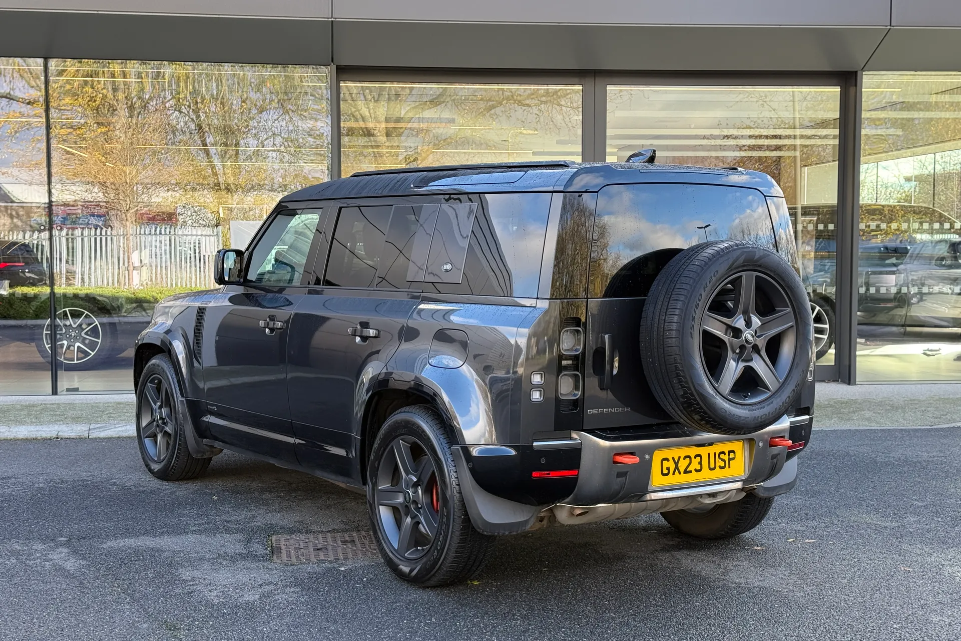 LAND ROVER DEFENDER thumbnail image number 60