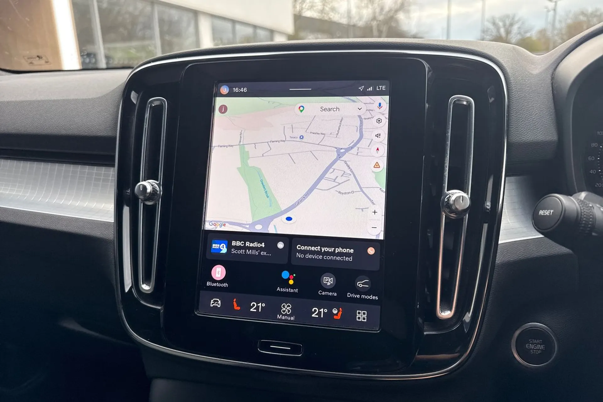 Volvo XC40 thumbnail image number 37