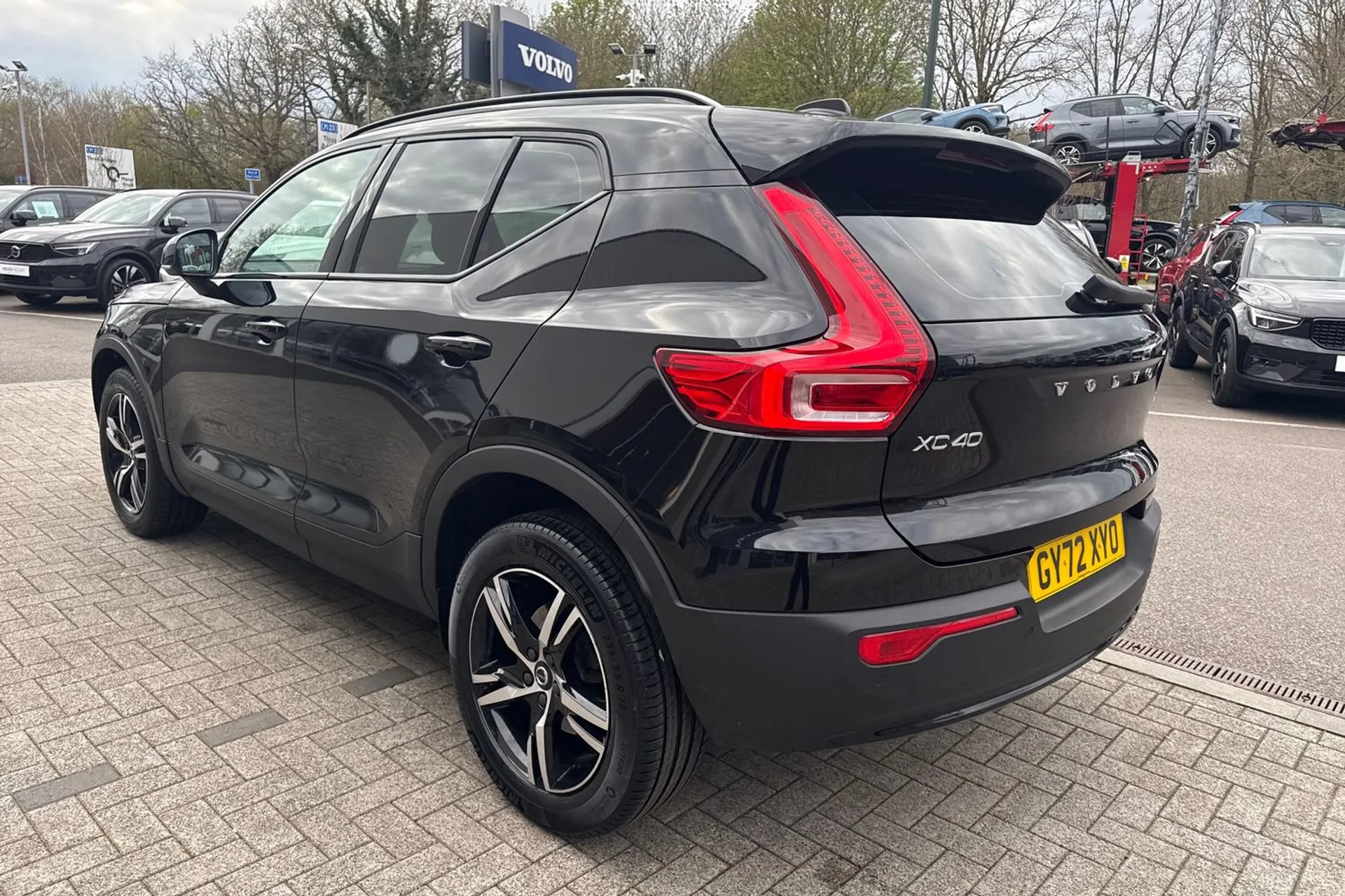 Volvo XC40 thumbnail image number 9