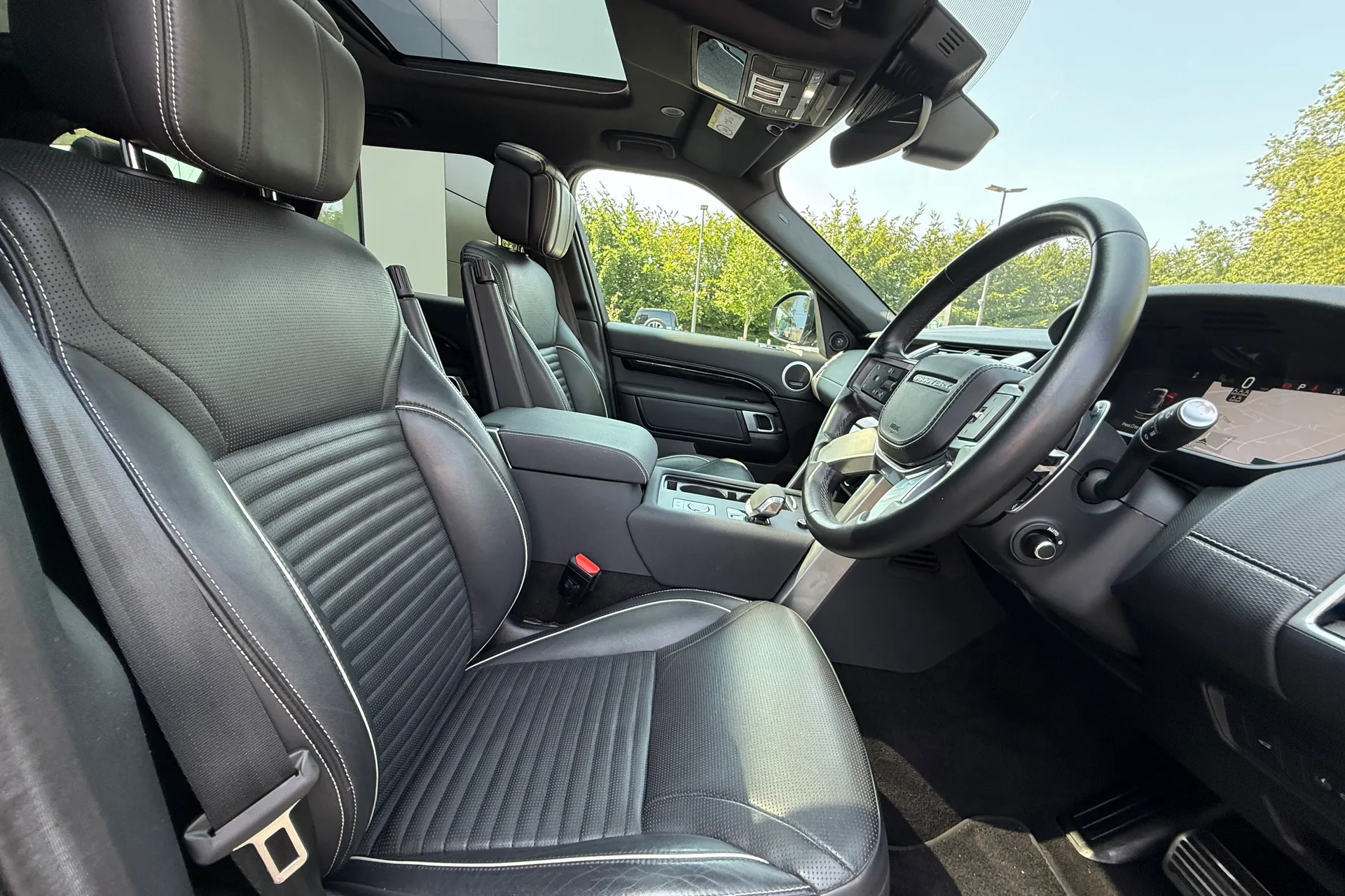LAND ROVER DISCOVERY thumbnail image number 9