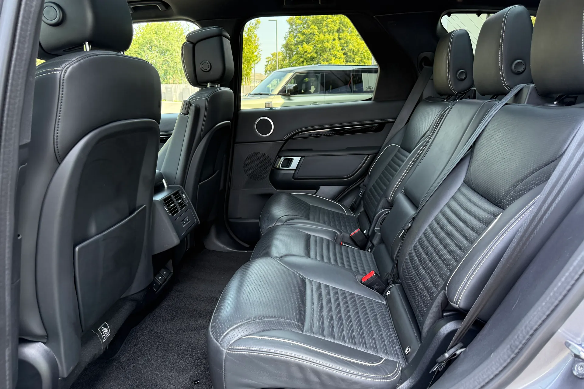 LAND ROVER DISCOVERY thumbnail image number 56