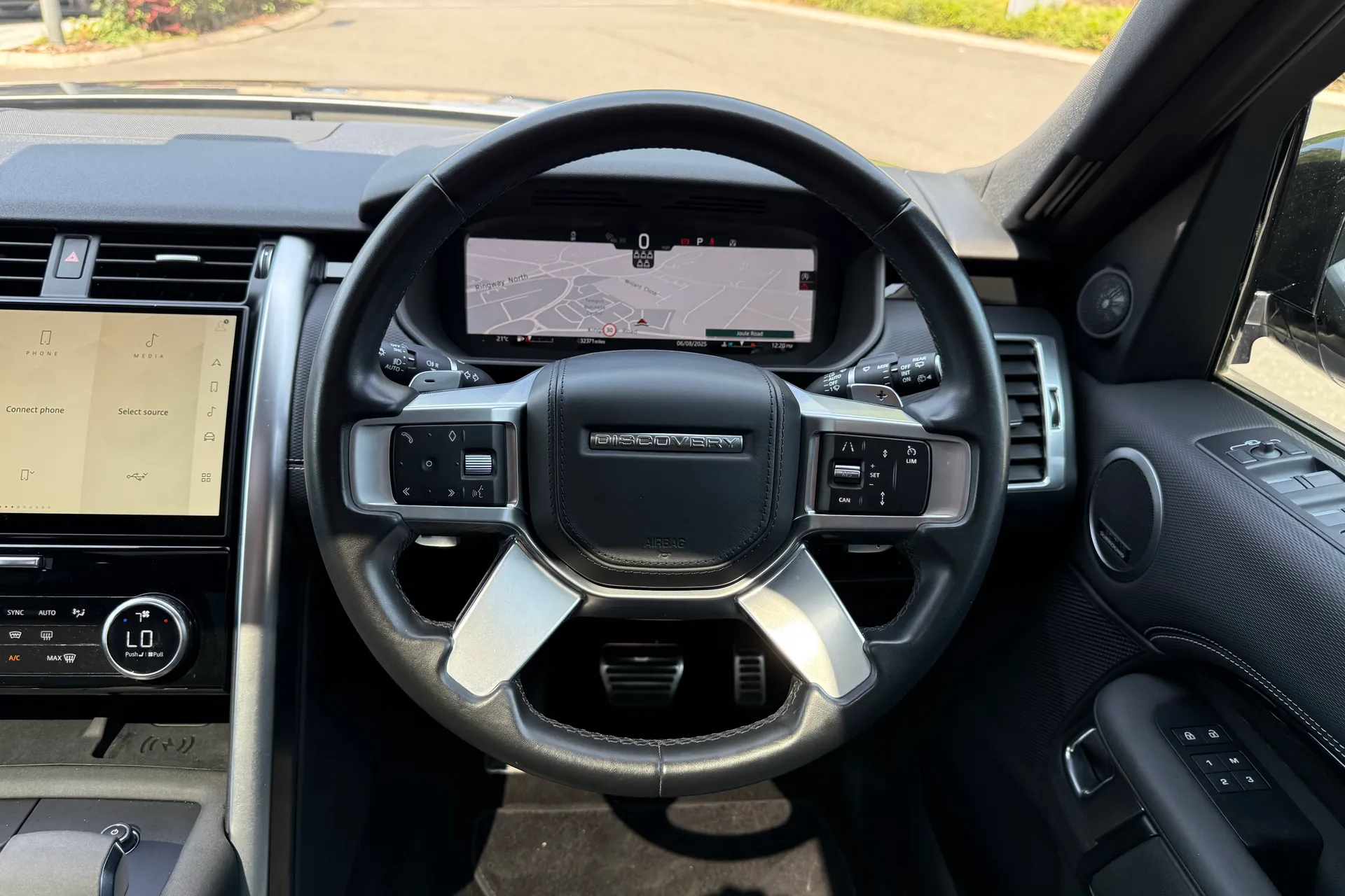 LAND ROVER DISCOVERY thumbnail image number 12