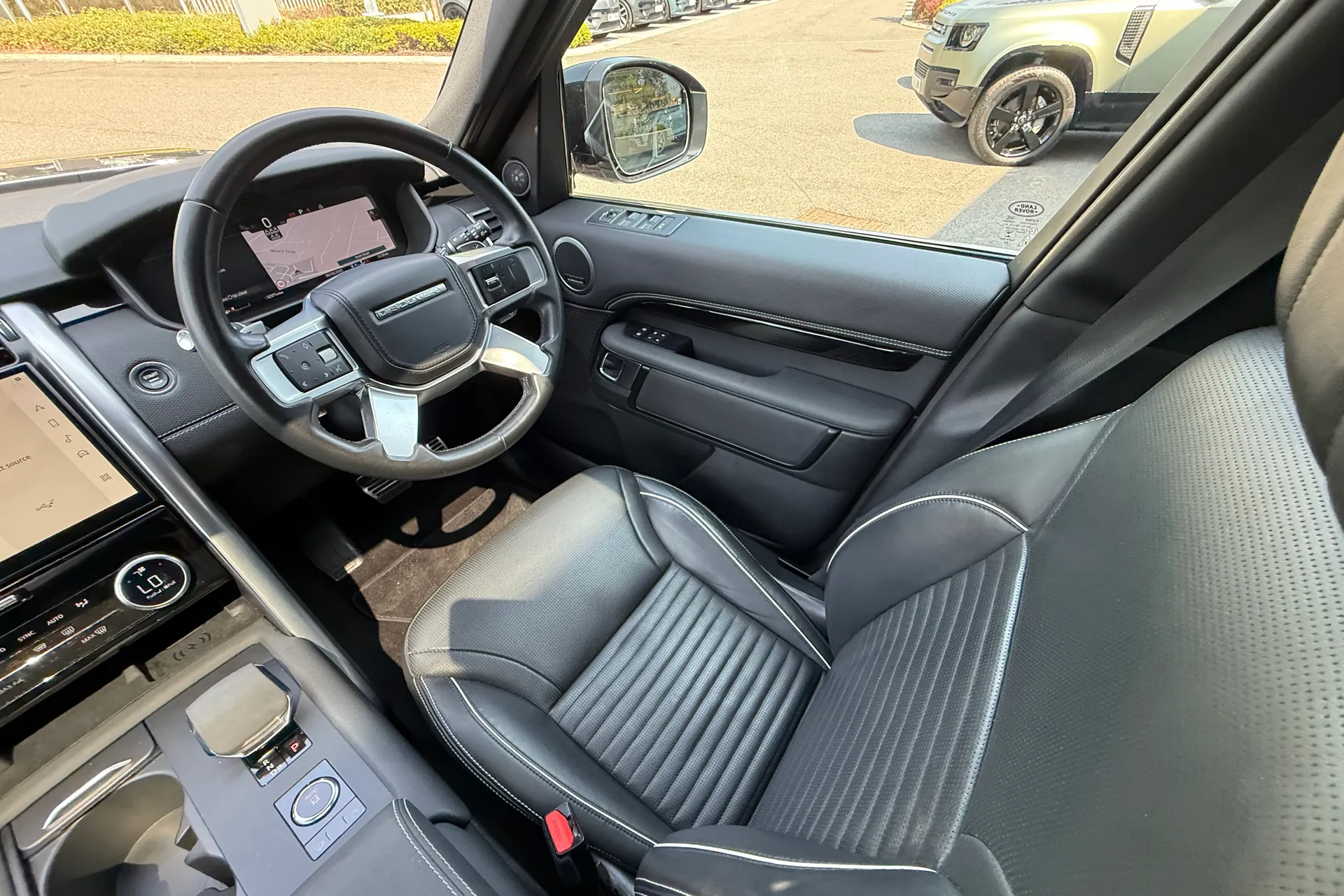 LAND ROVER DISCOVERY thumbnail image number 14