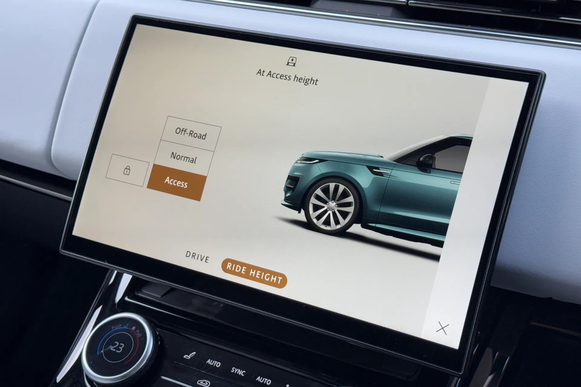 LAND ROVER RANGE ROVER SPORT thumbnail image number 22