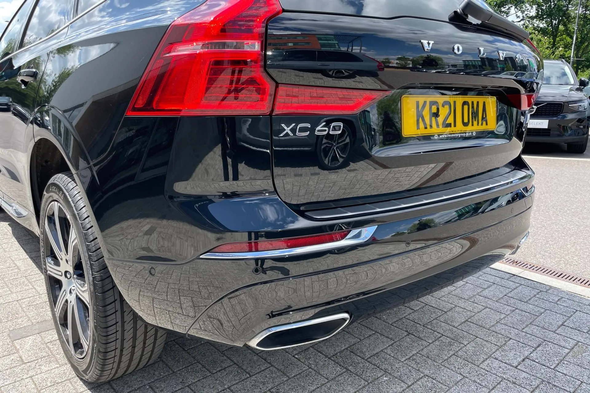 Volvo XC60 thumbnail image number 17
