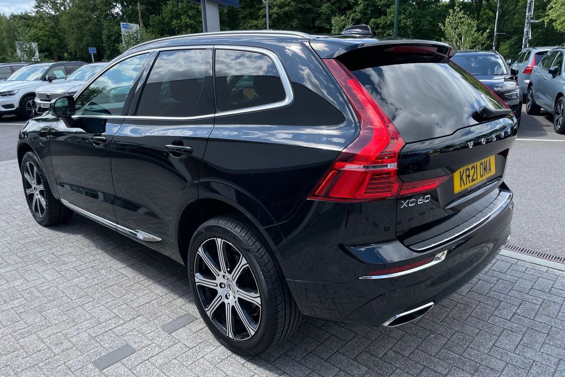 Volvo XC60 thumbnail image number 9