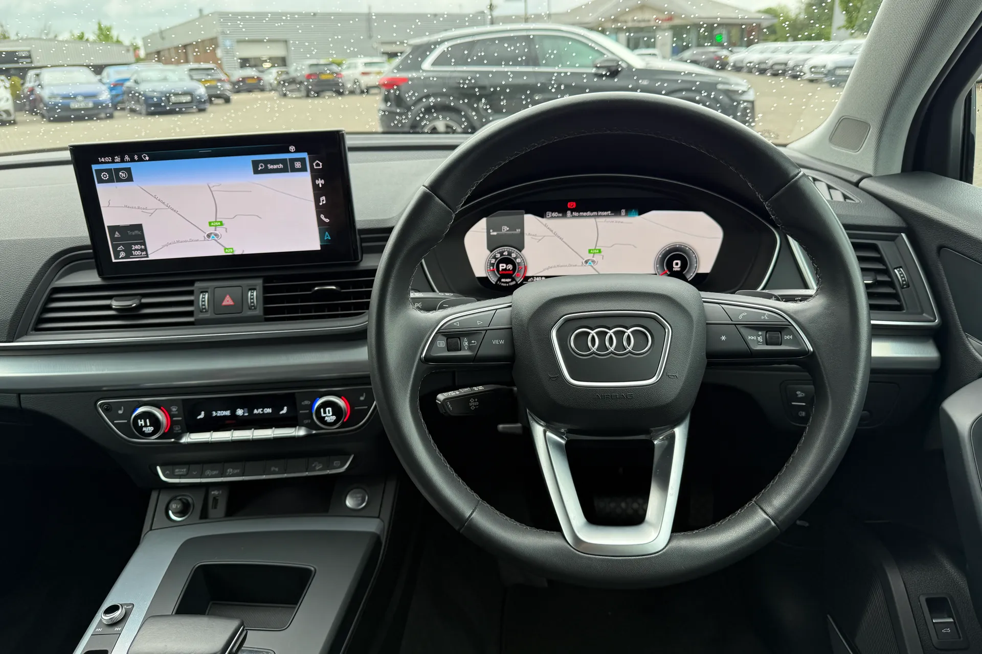 Audi Q5 thumbnail image number 6