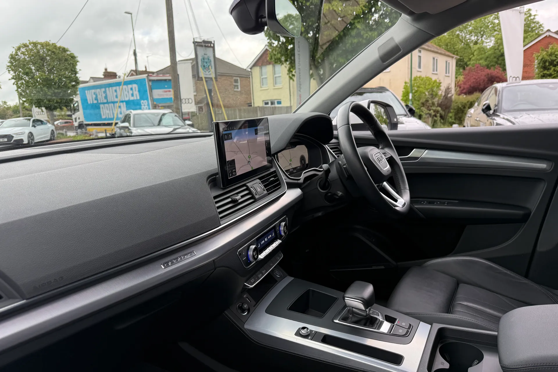 Audi Q5 thumbnail image number 33
